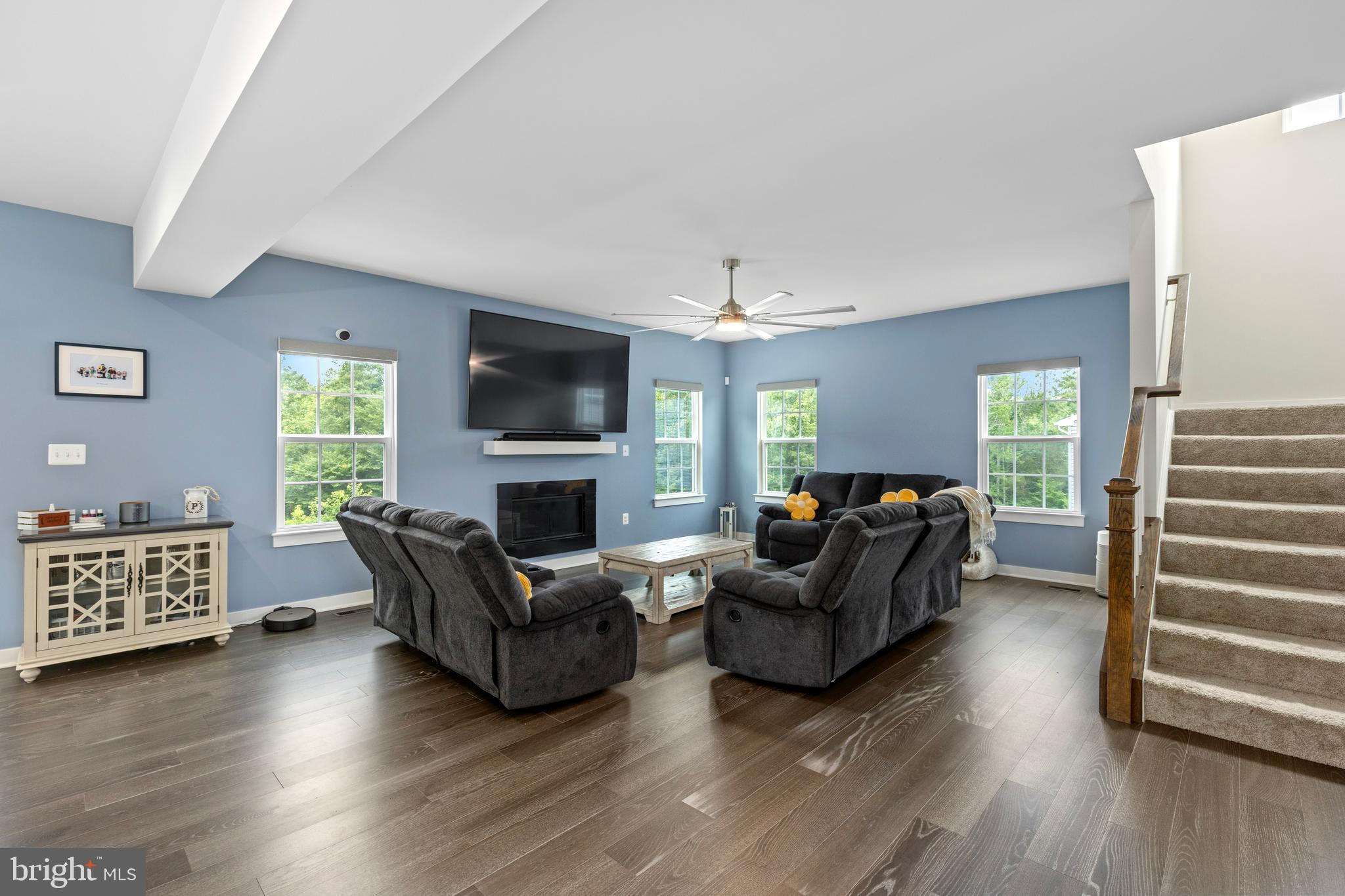 THE FALLS AT LEE'S PARKE - Residential