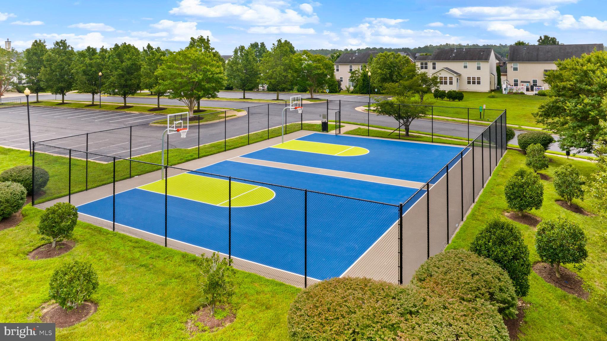 THE FALLS AT LEE'S PARKE - Residential