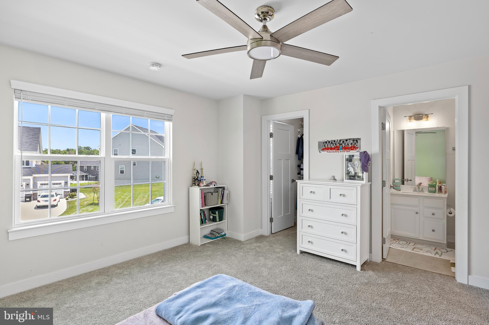 THE FALLS AT LEE'S PARKE - Residential