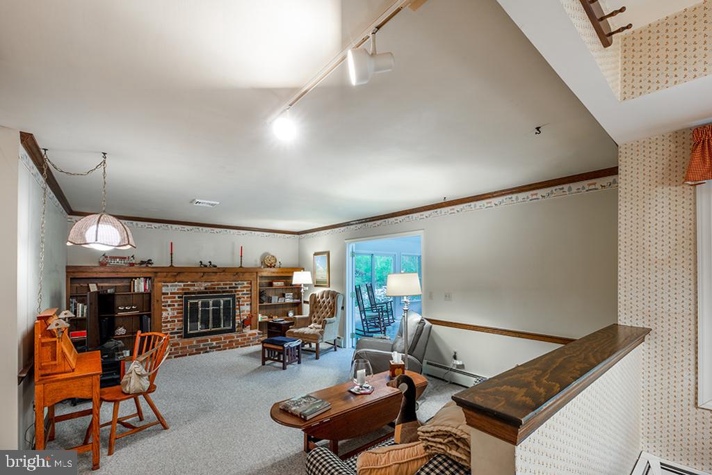 PHEASANT RIDGE - Residential