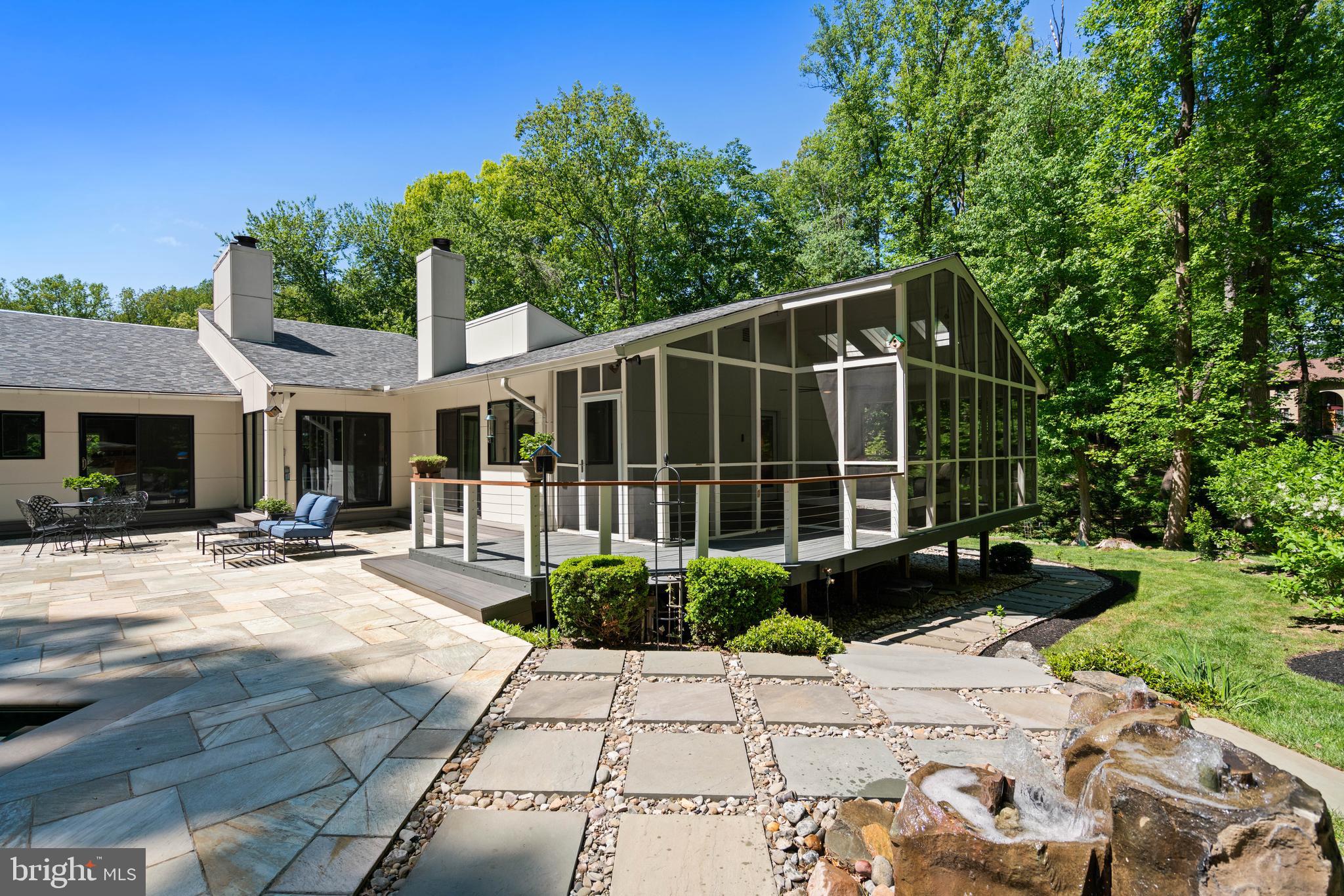 THE PALISADES - Residential
