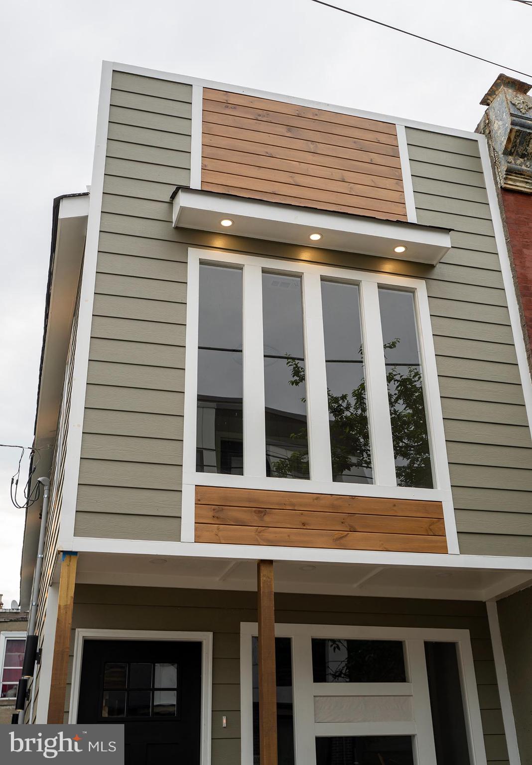 OLDE KENSINGTON - Residential