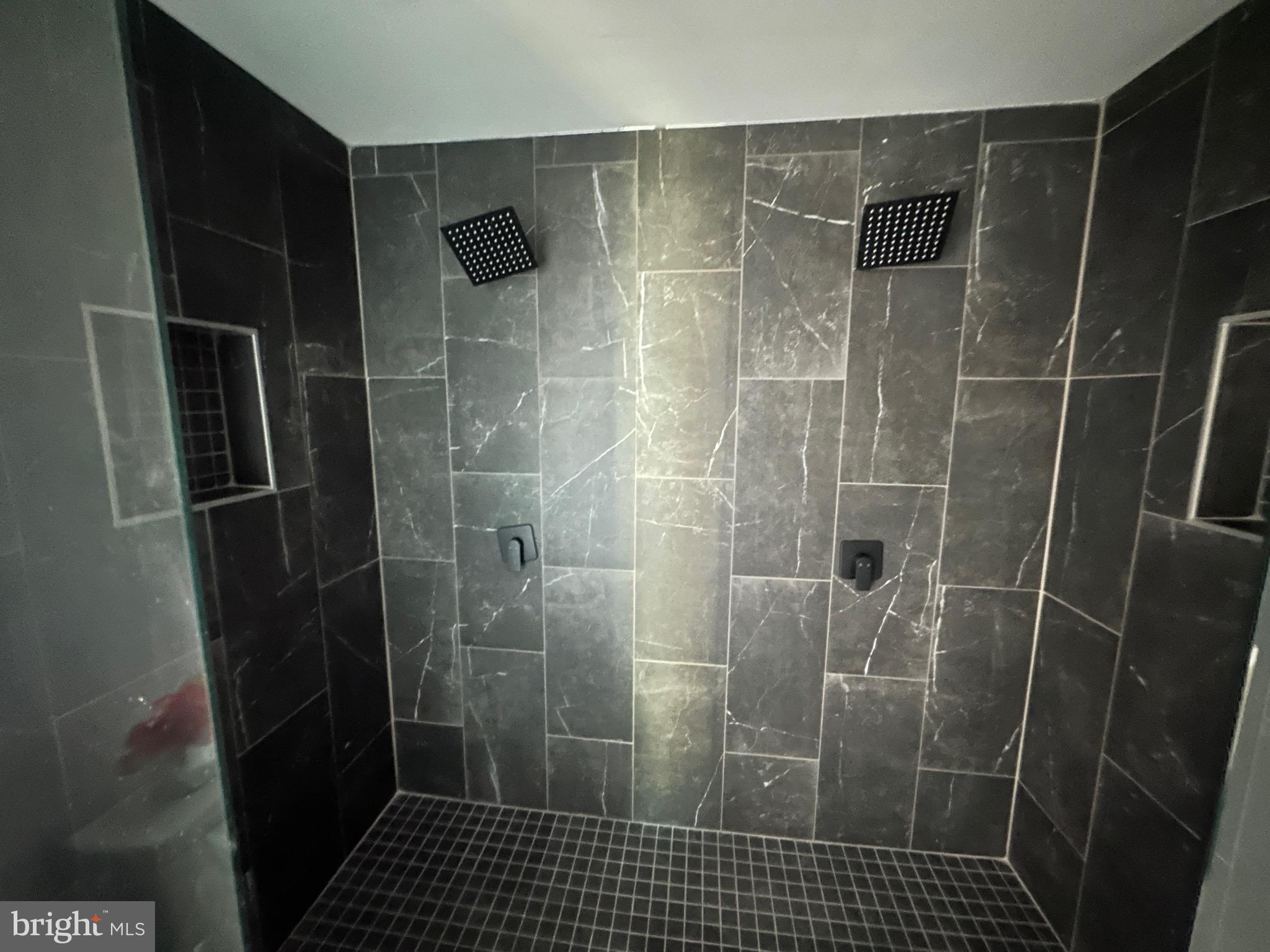 OLDE KENSINGTON - Residential