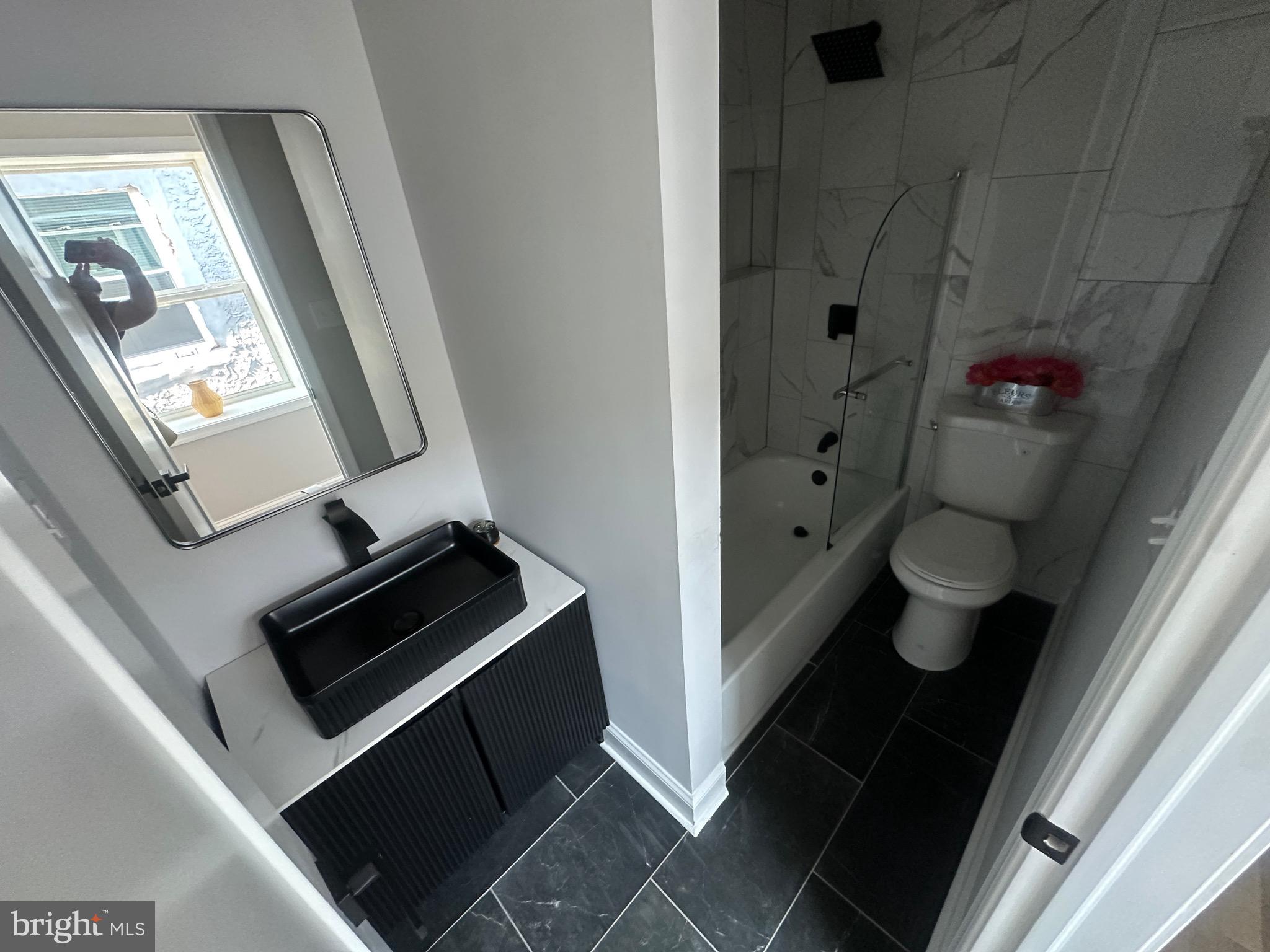 OLDE KENSINGTON - Residential