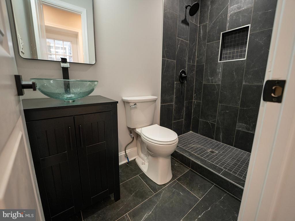 OLDE KENSINGTON - Residential