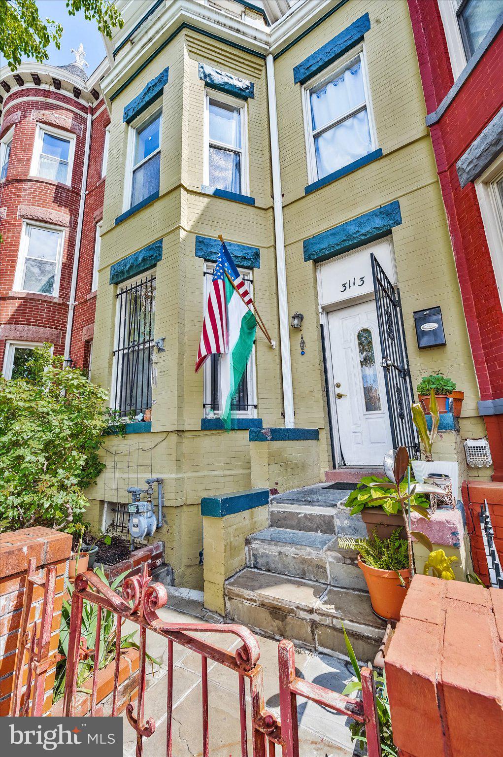 3113 11TH STREET NW
