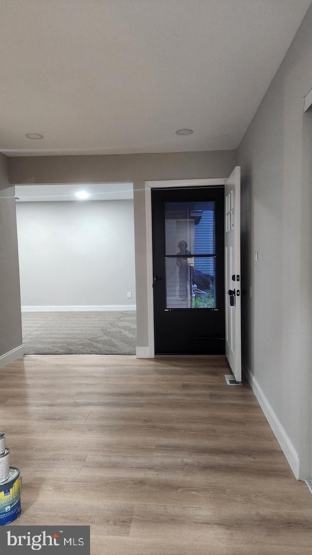 4 MEADOWSIDE COURT