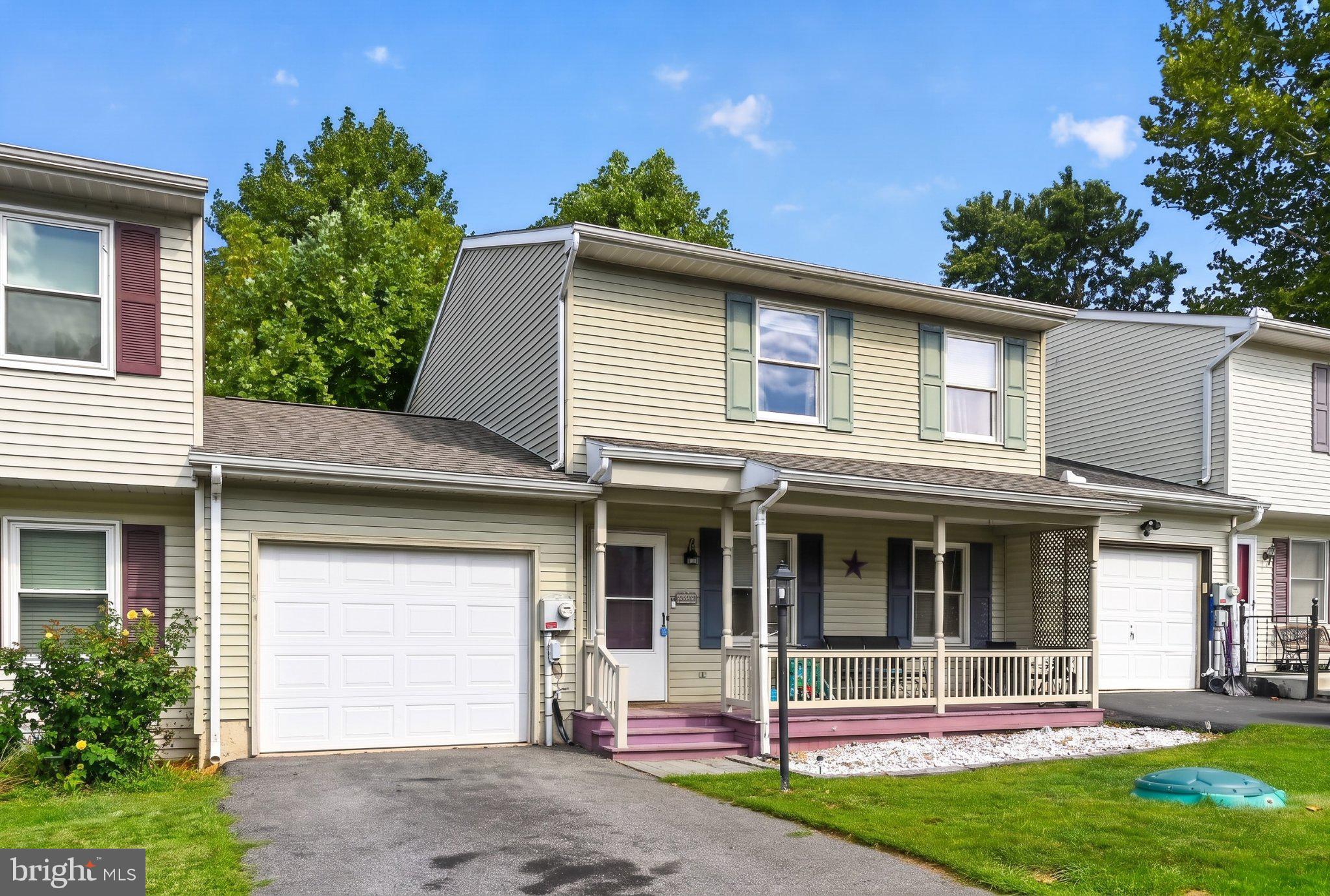 33 SUNRISE TERRACE