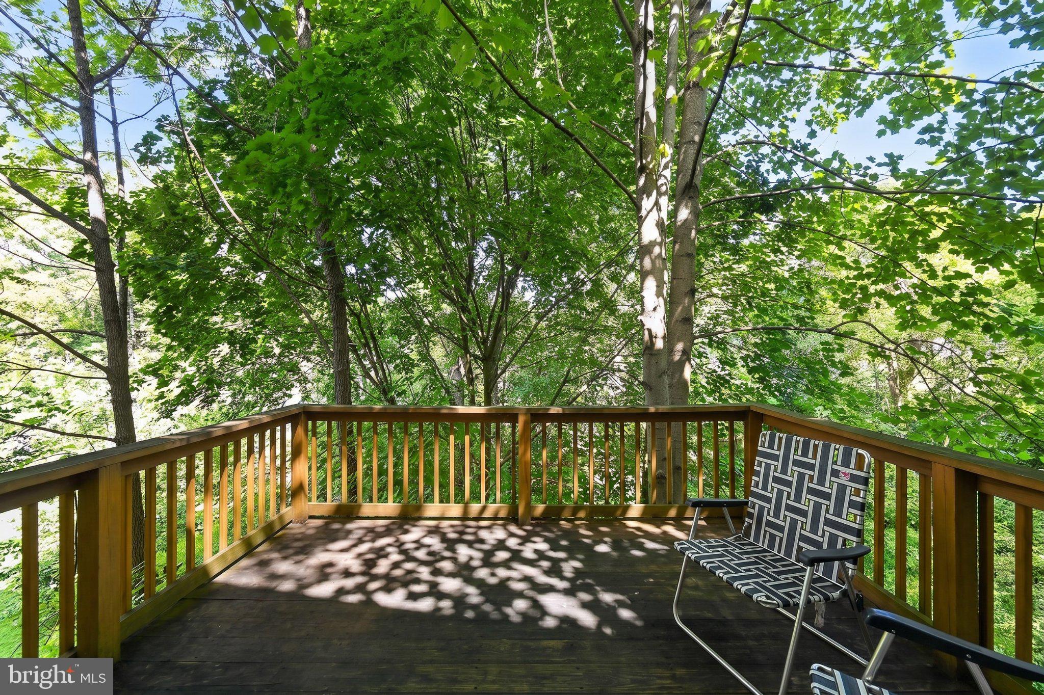 33 SUNRISE TERRACE