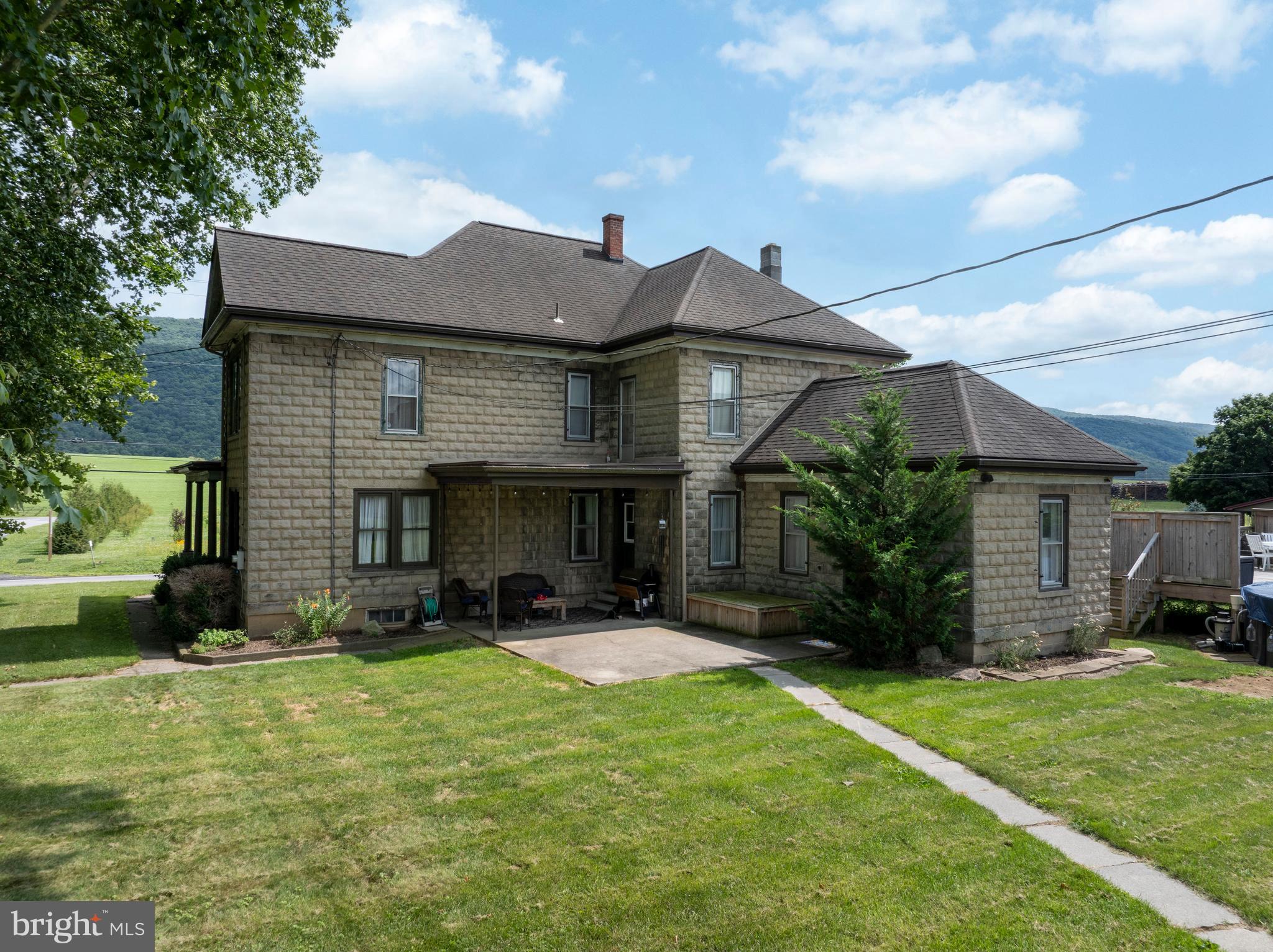 2272 GREEN LANE