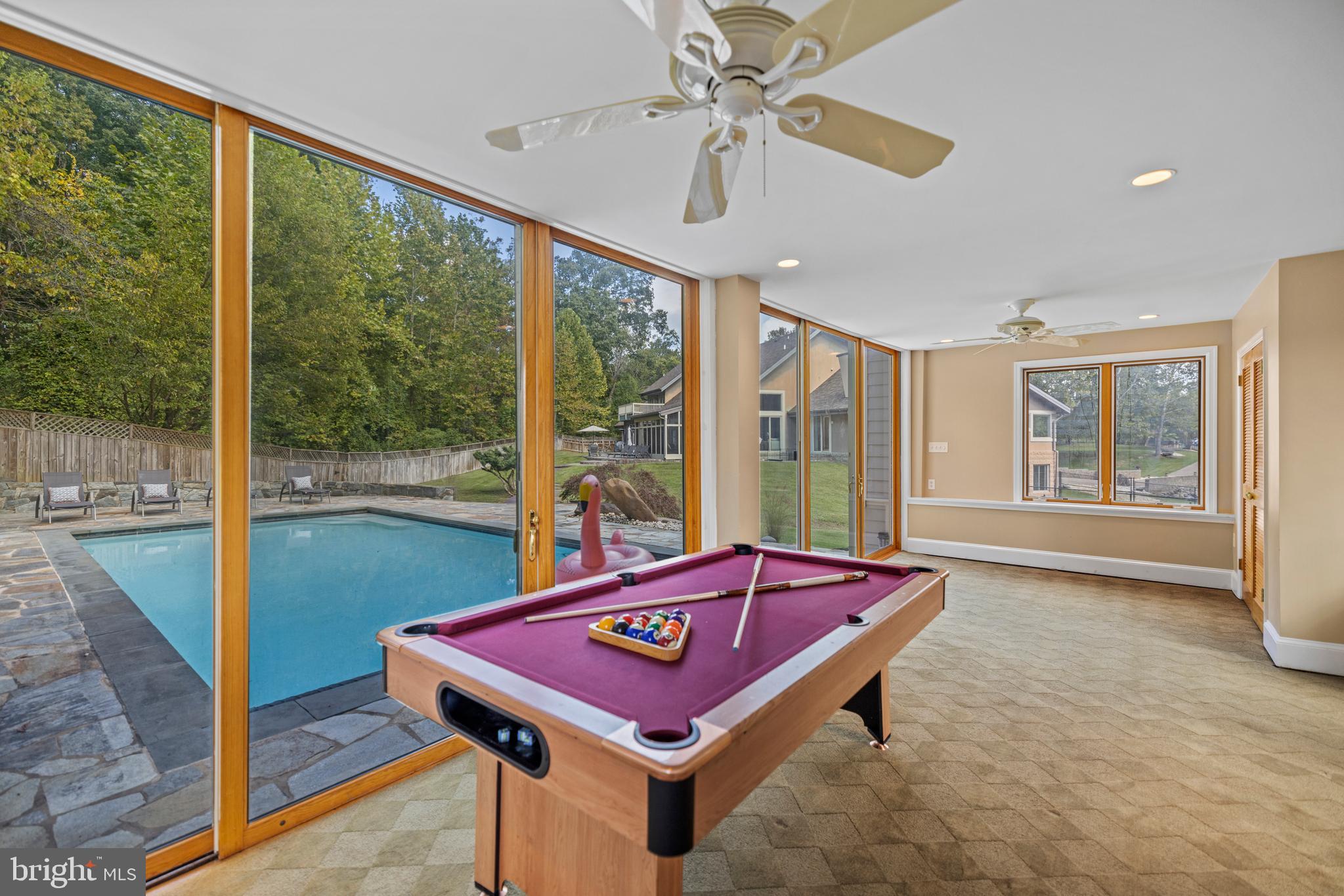 KENTSDALE ESTATES - Residential