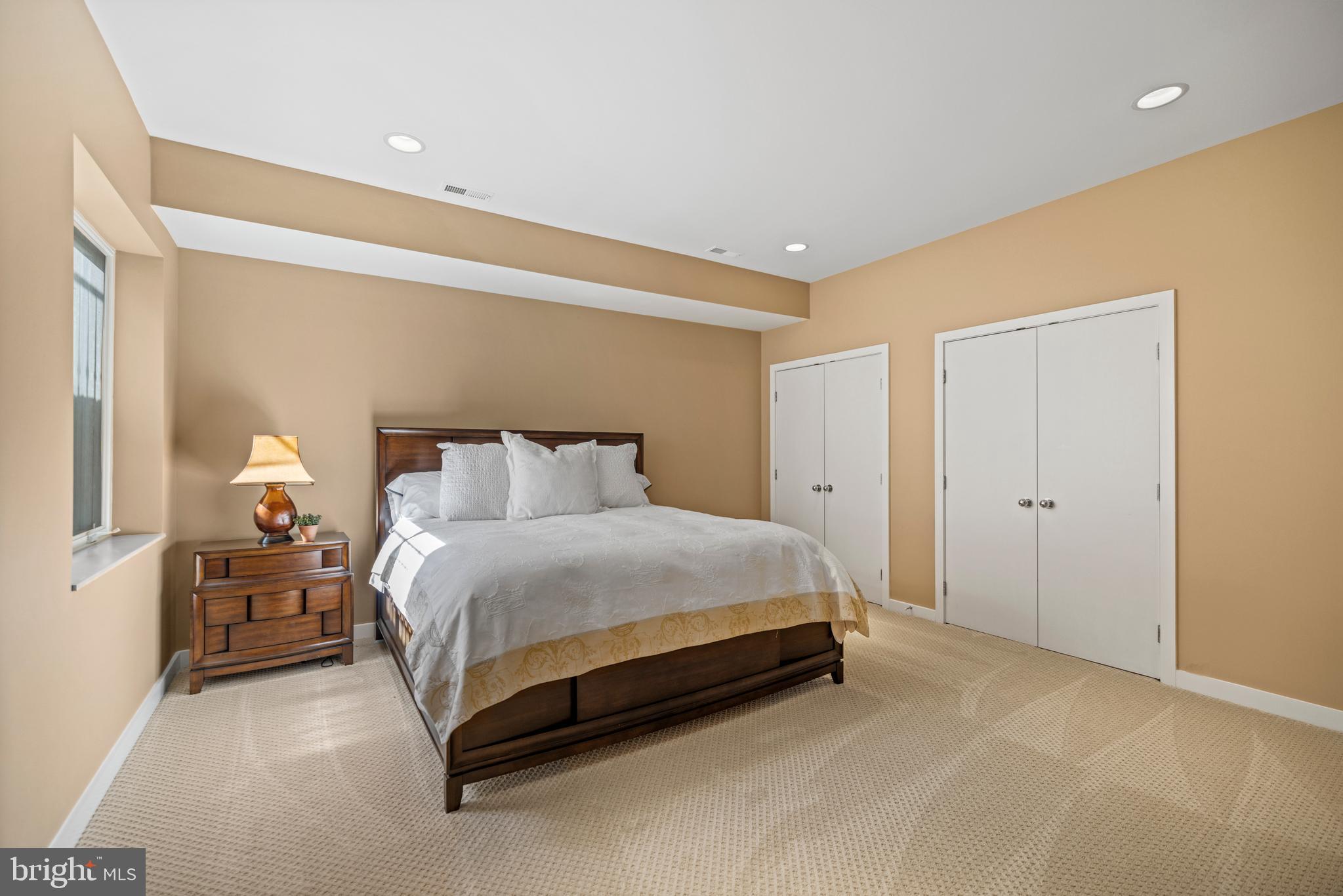 KENTSDALE ESTATES - Residential