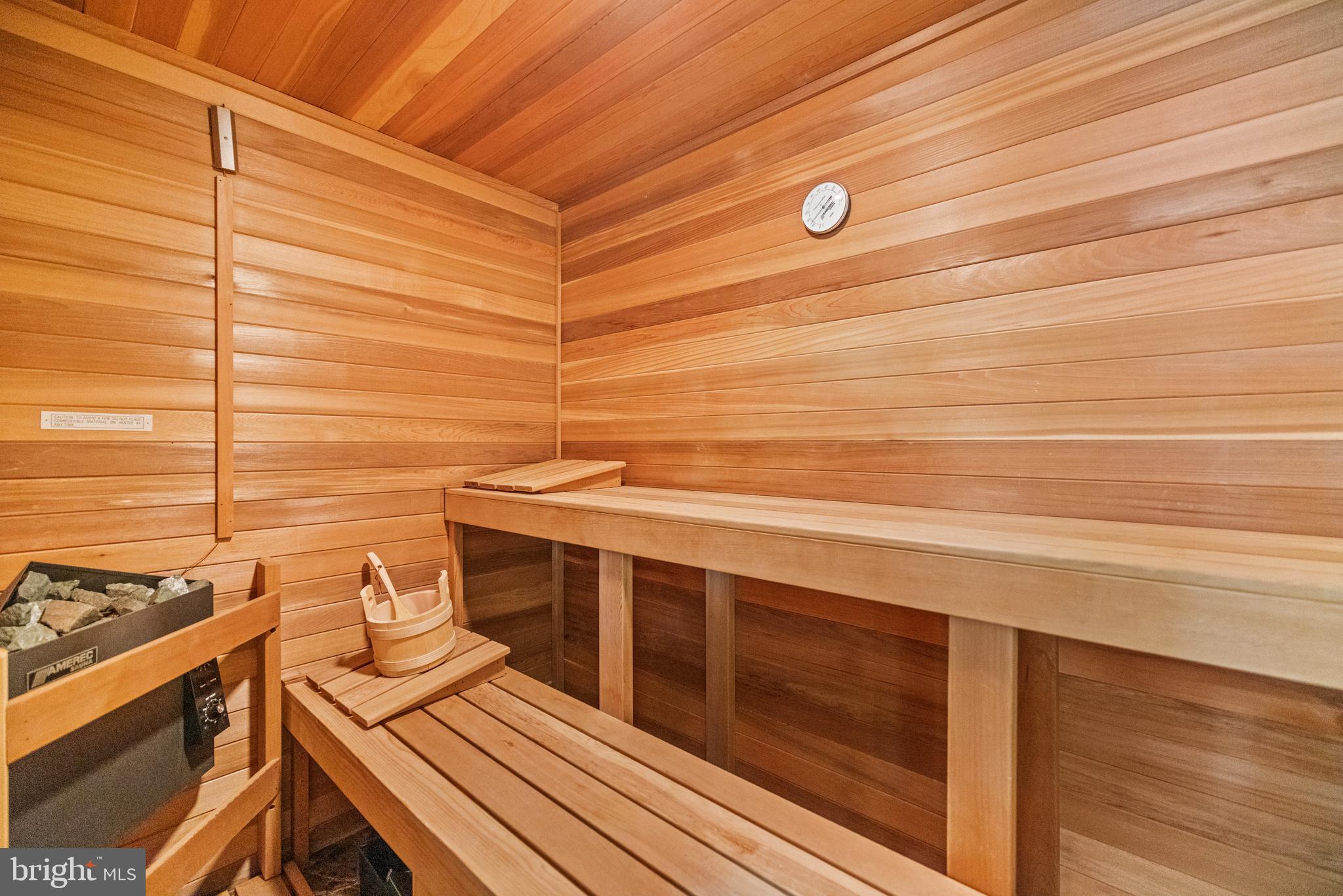 KENTSDALE ESTATES - Residential