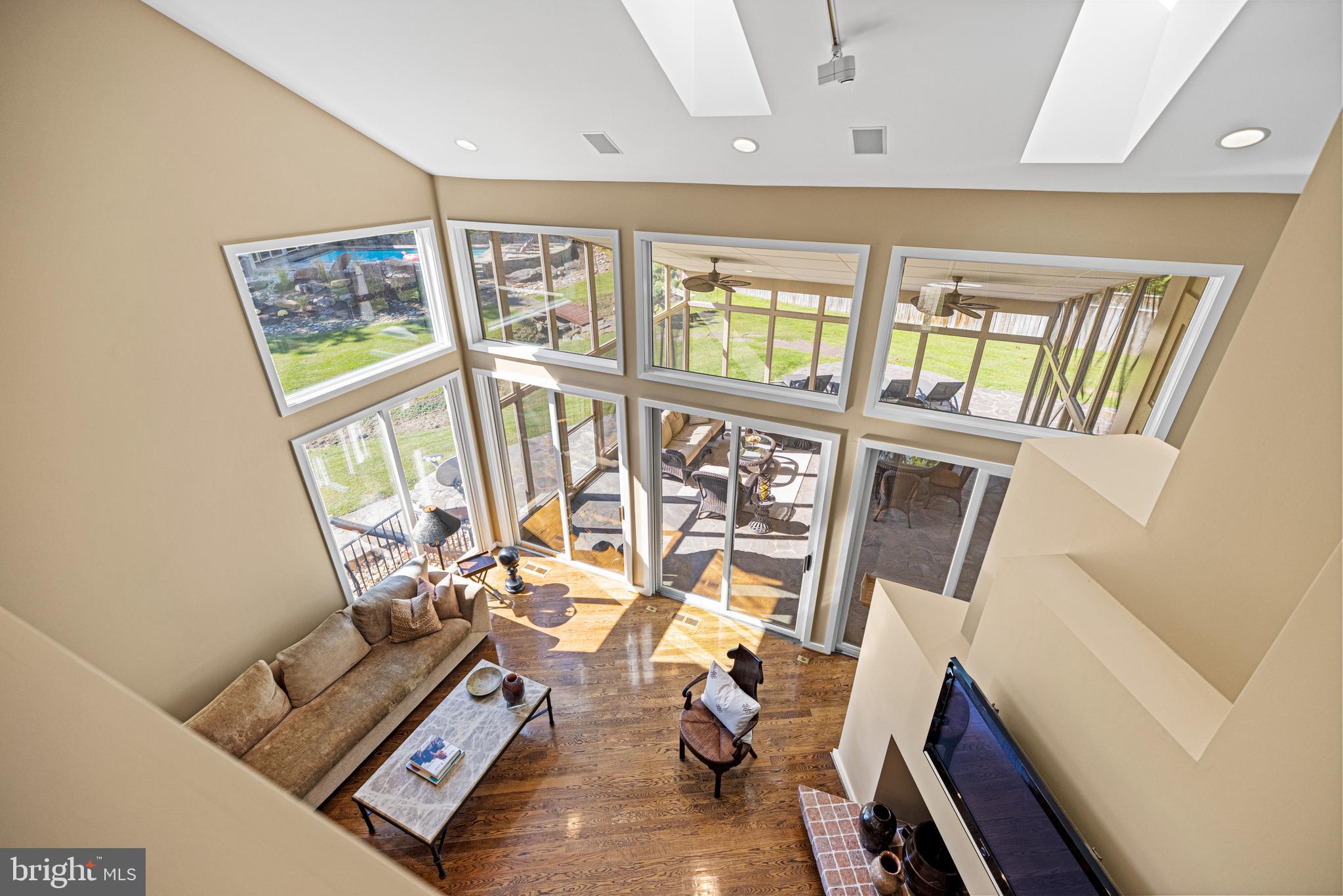 KENTSDALE ESTATES - Residential