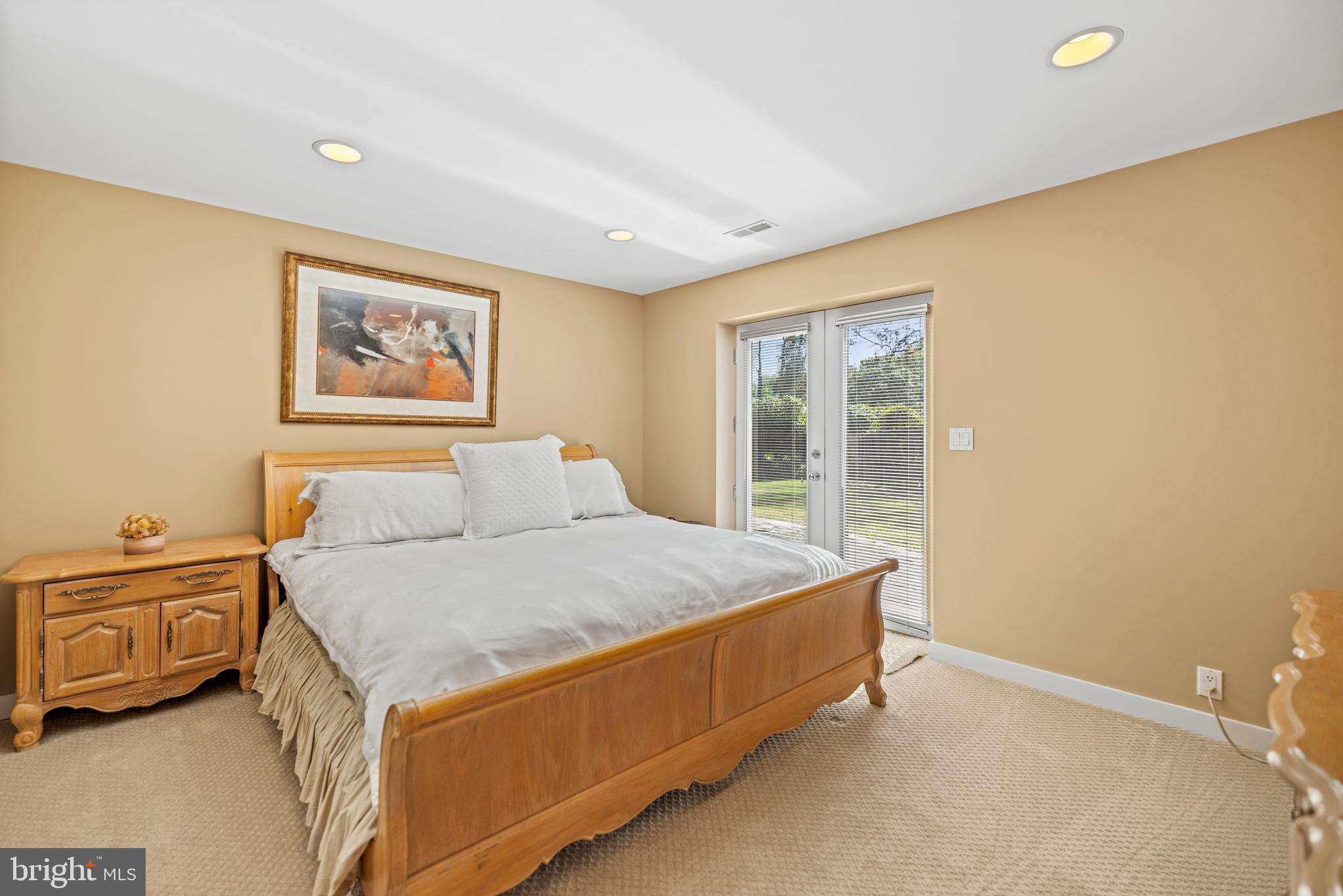 KENTSDALE ESTATES - Residential