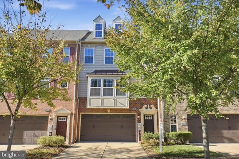 Townhouse For Sale - 15526 Sunningdale Place<br/> UPPER MARLBORO, MD 20774
