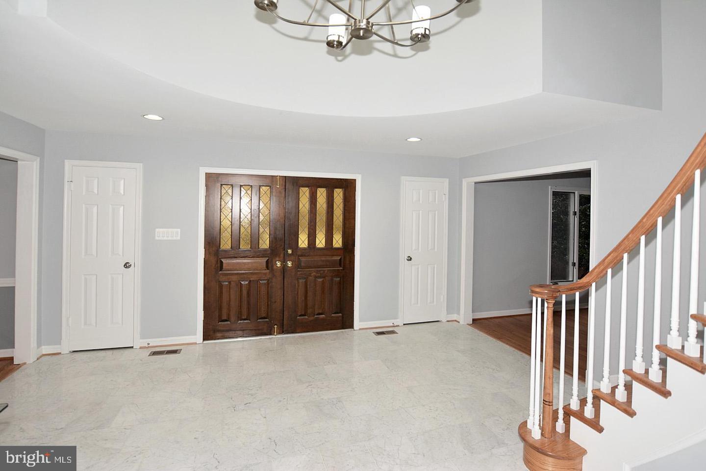 6286 DUNAWAY COURT