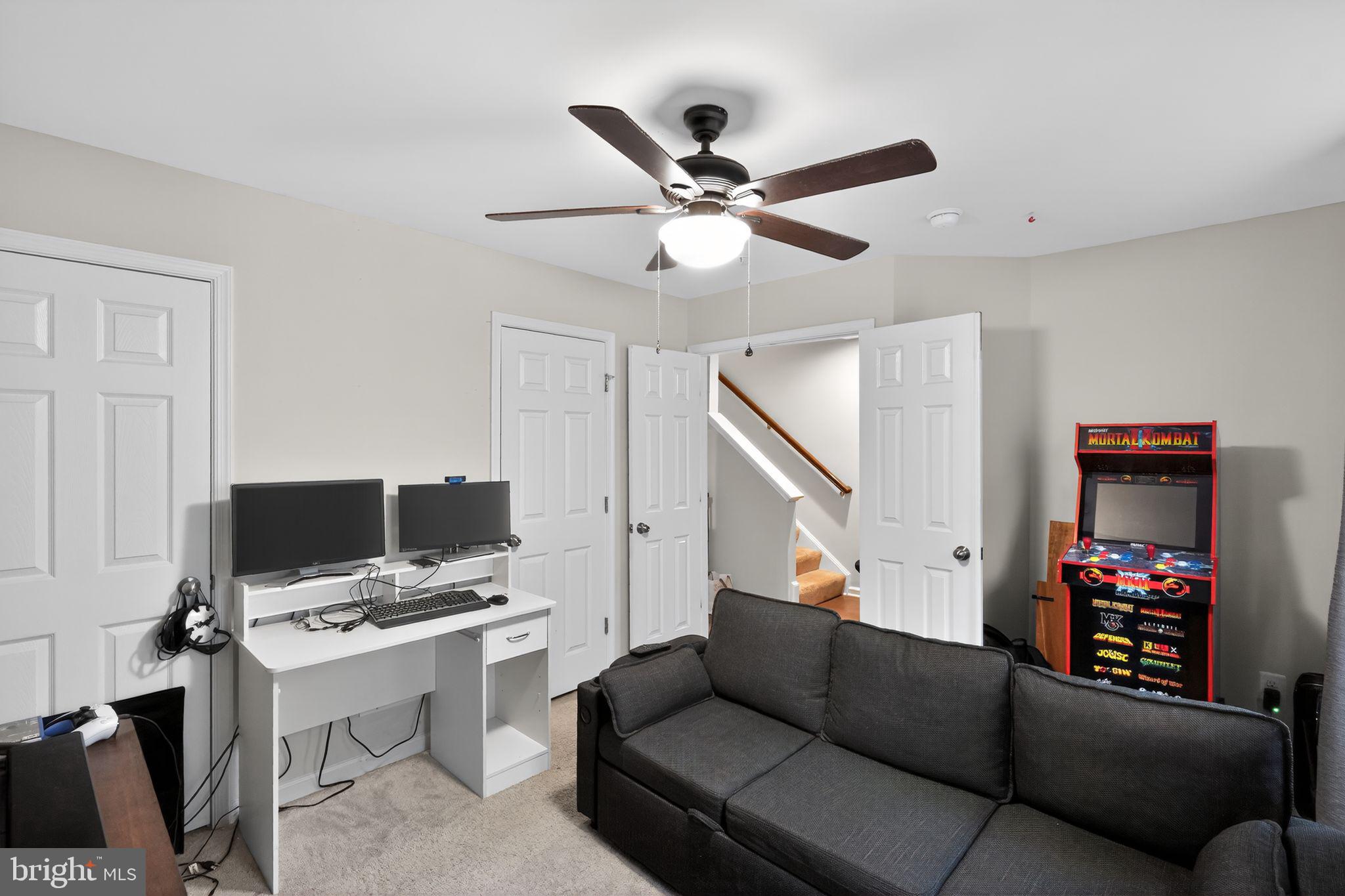 BRICK YARD STATION - Residential