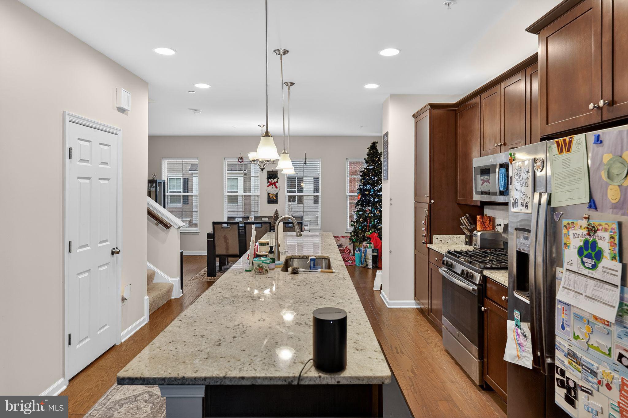 BRICK YARD STATION - Residential