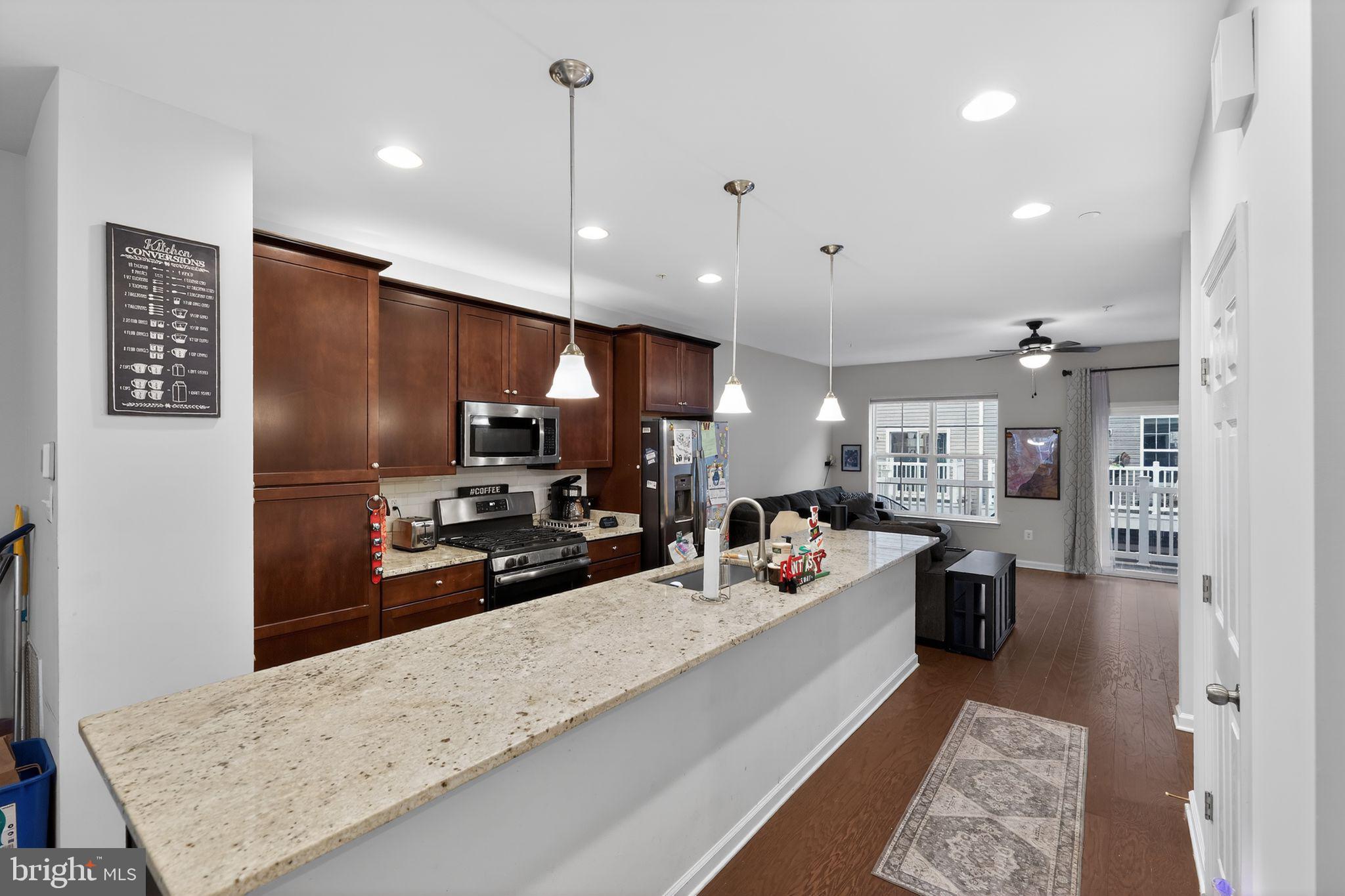 BRICK YARD STATION - Residential