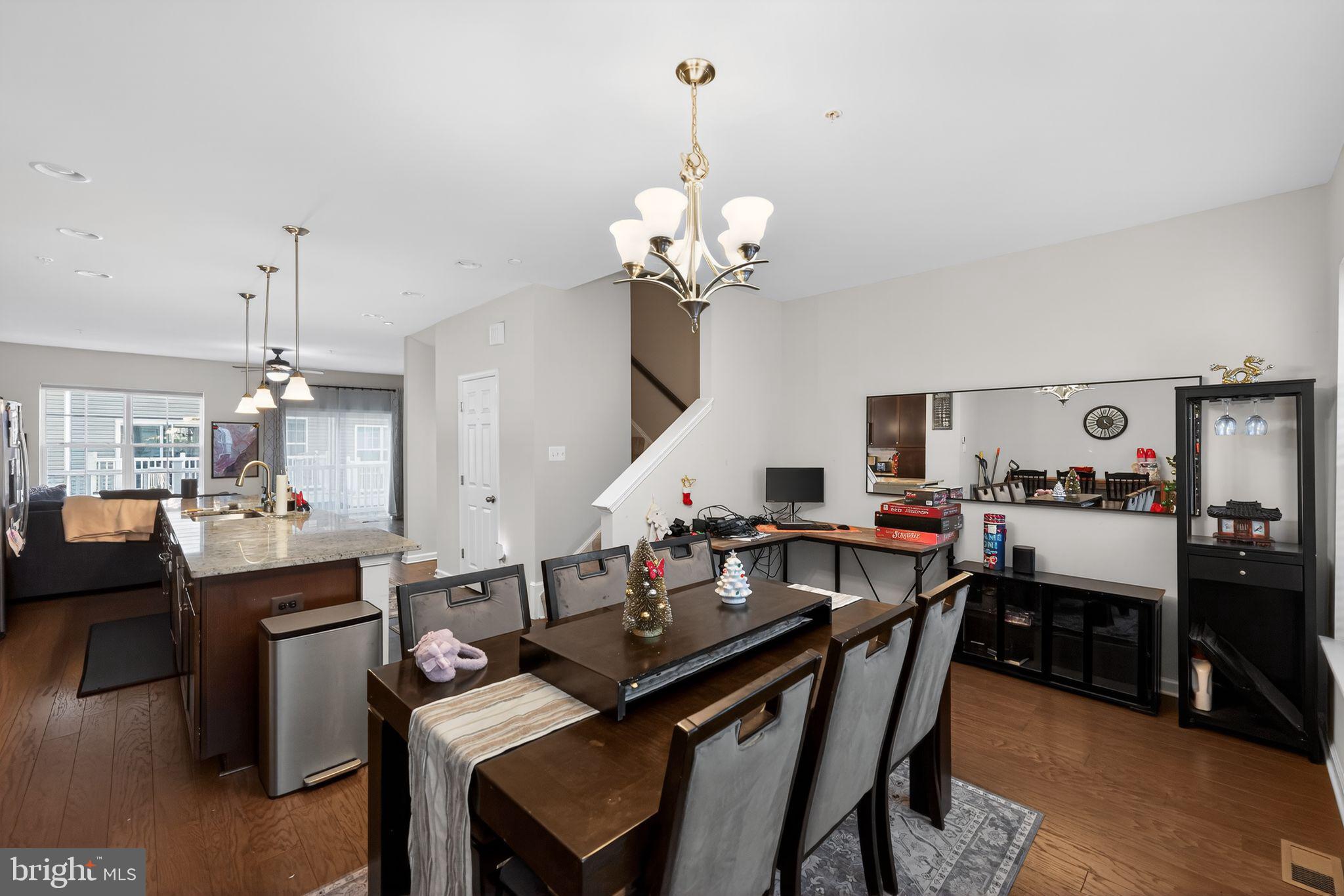 BRICK YARD STATION - Residential