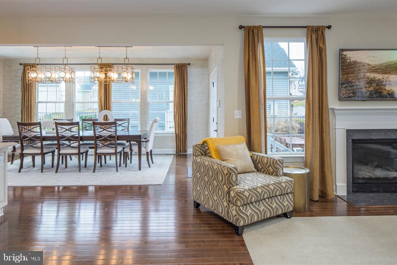 GREENLEIGH AT CROSSROADS - Residential