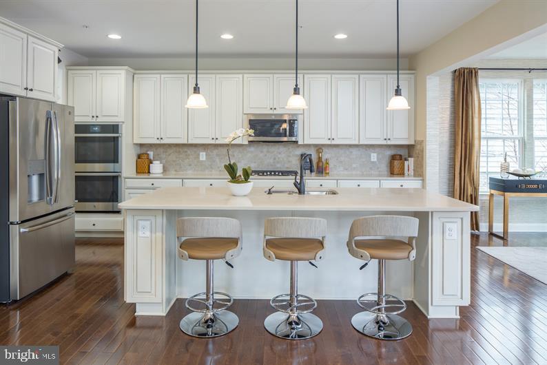 GREENLEIGH AT CROSSROADS - Residential