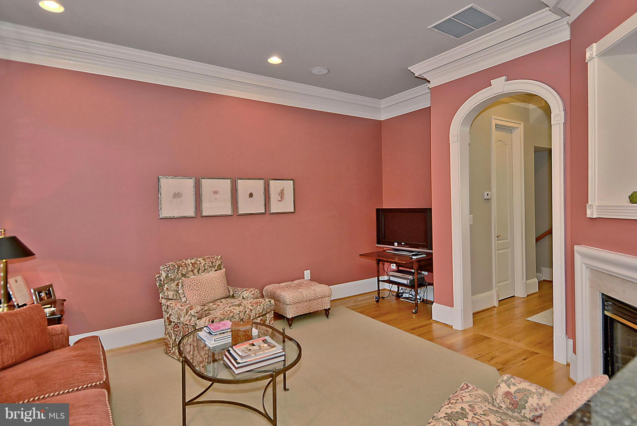 EVANS FARM - Residential