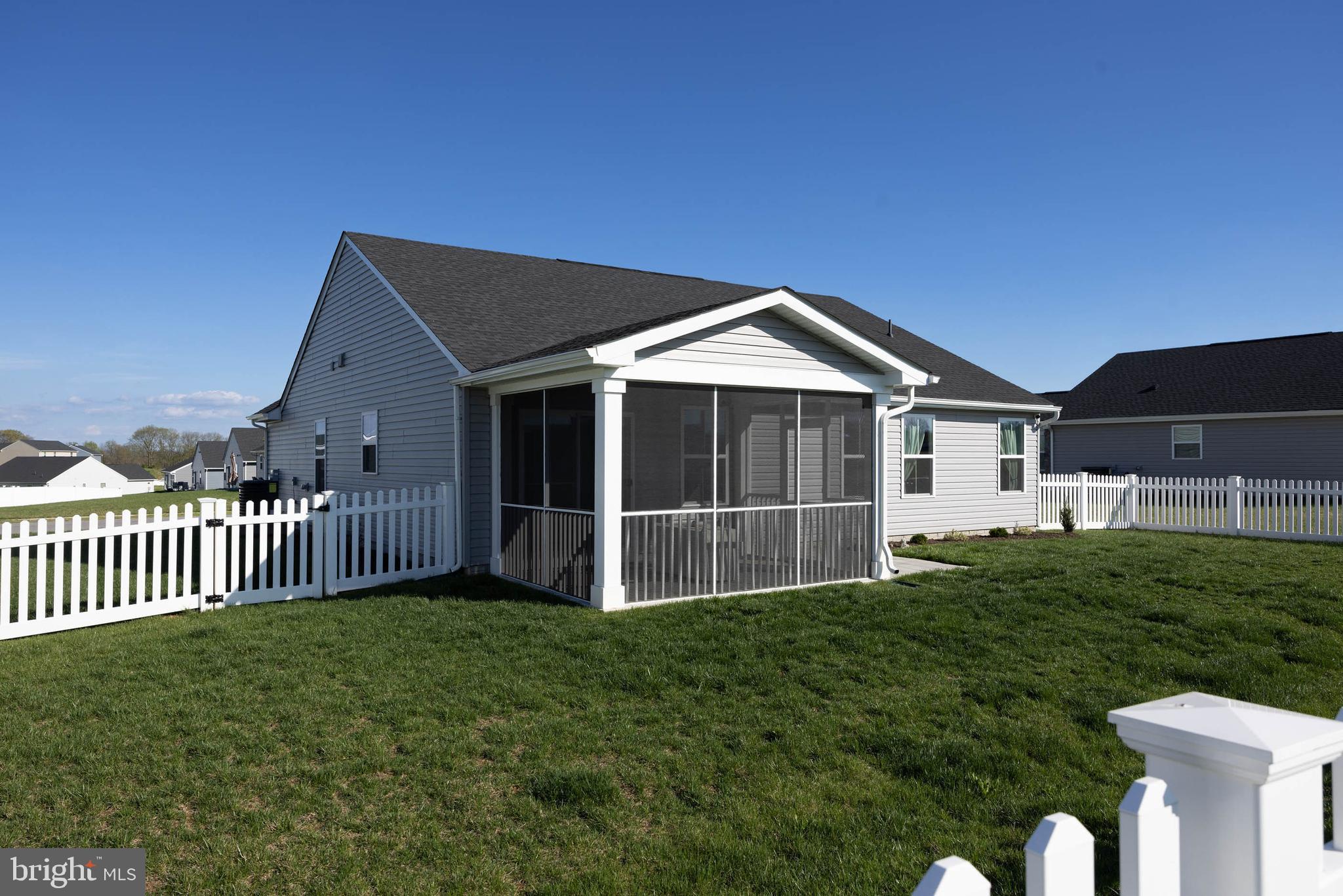 CARDINAL POINTE - Residential