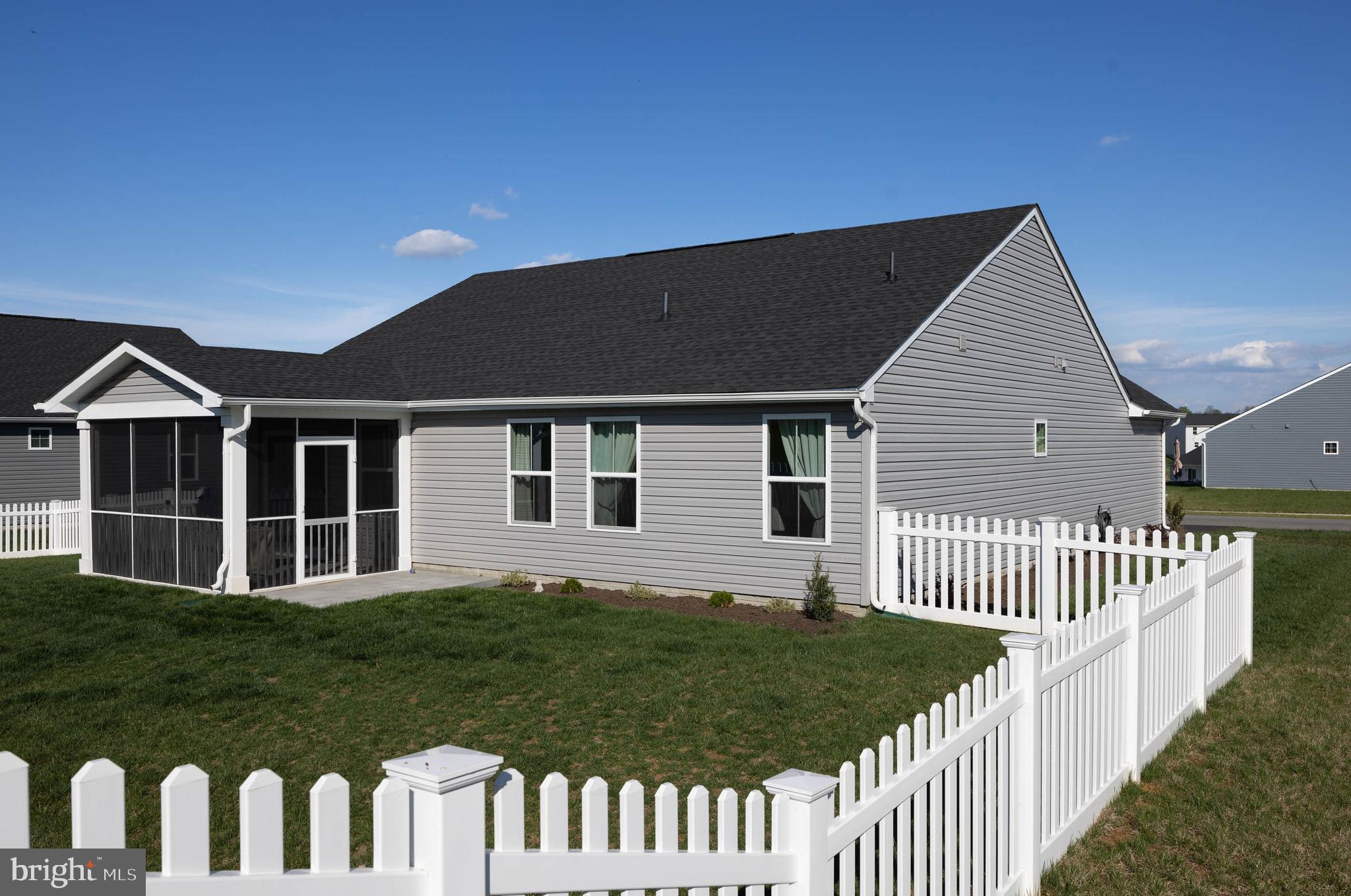 CARDINAL POINTE - Residential