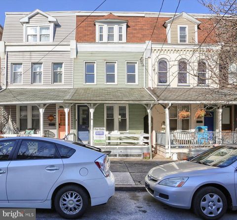 Photo of 534 Lancaster Avenue, LANCASTER, PA 17603 (MLS # PALA2059724)