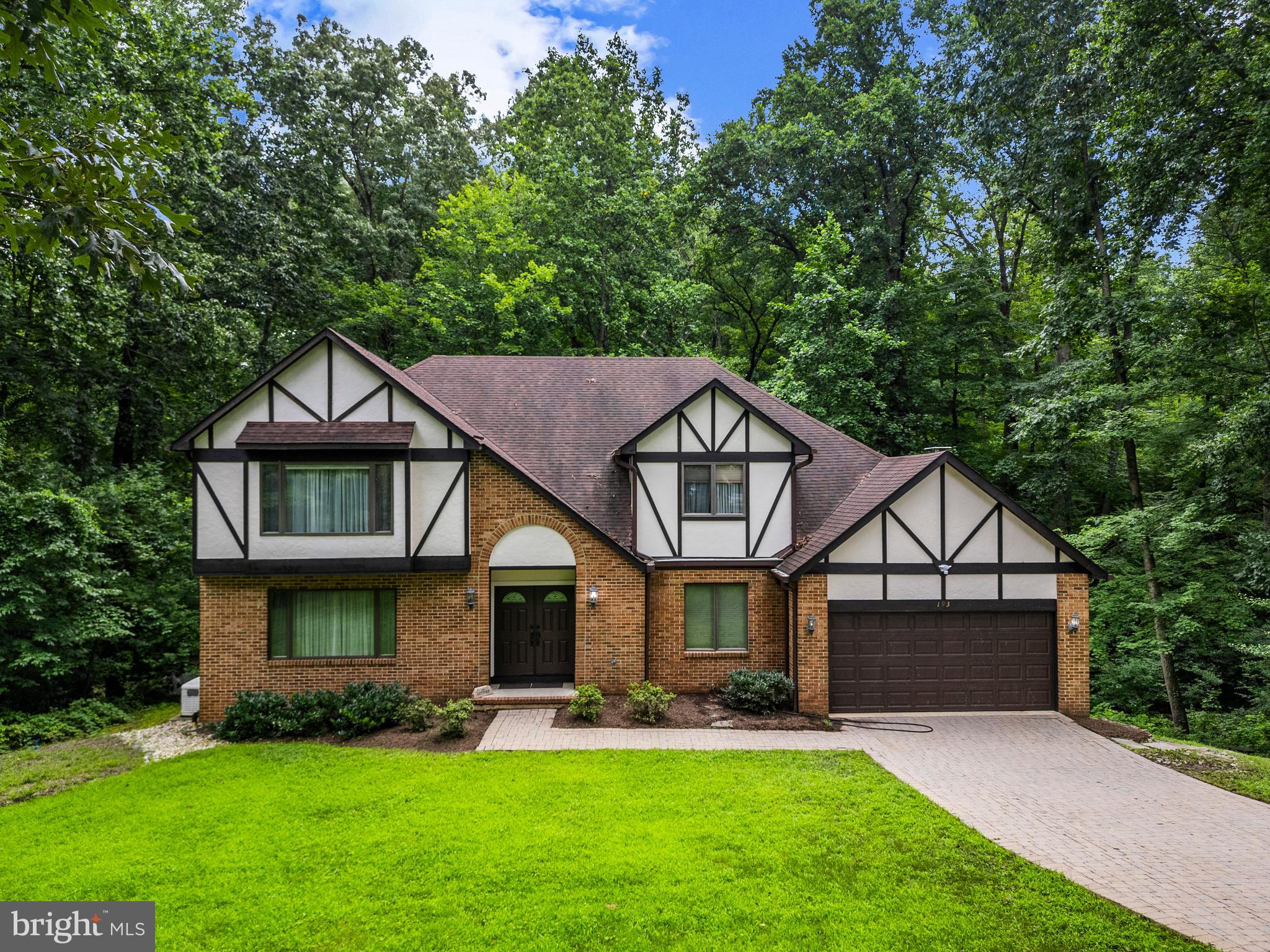 193 SOUTHDOWN ROAD