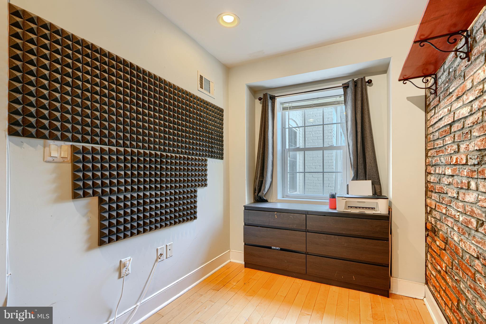 FELLS POINT HISTORIC DISTRICT - Residential