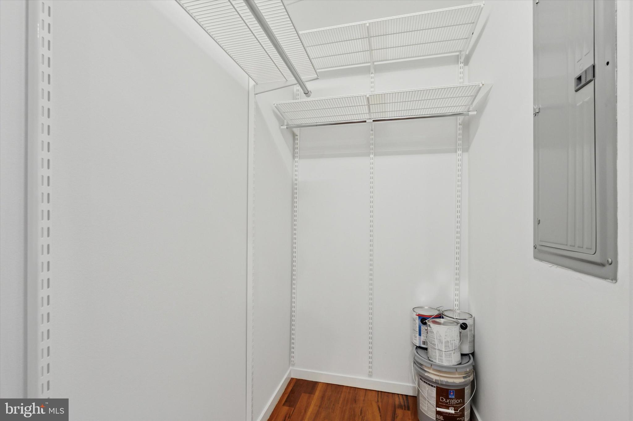 UNIVERSITY CITY - Residential