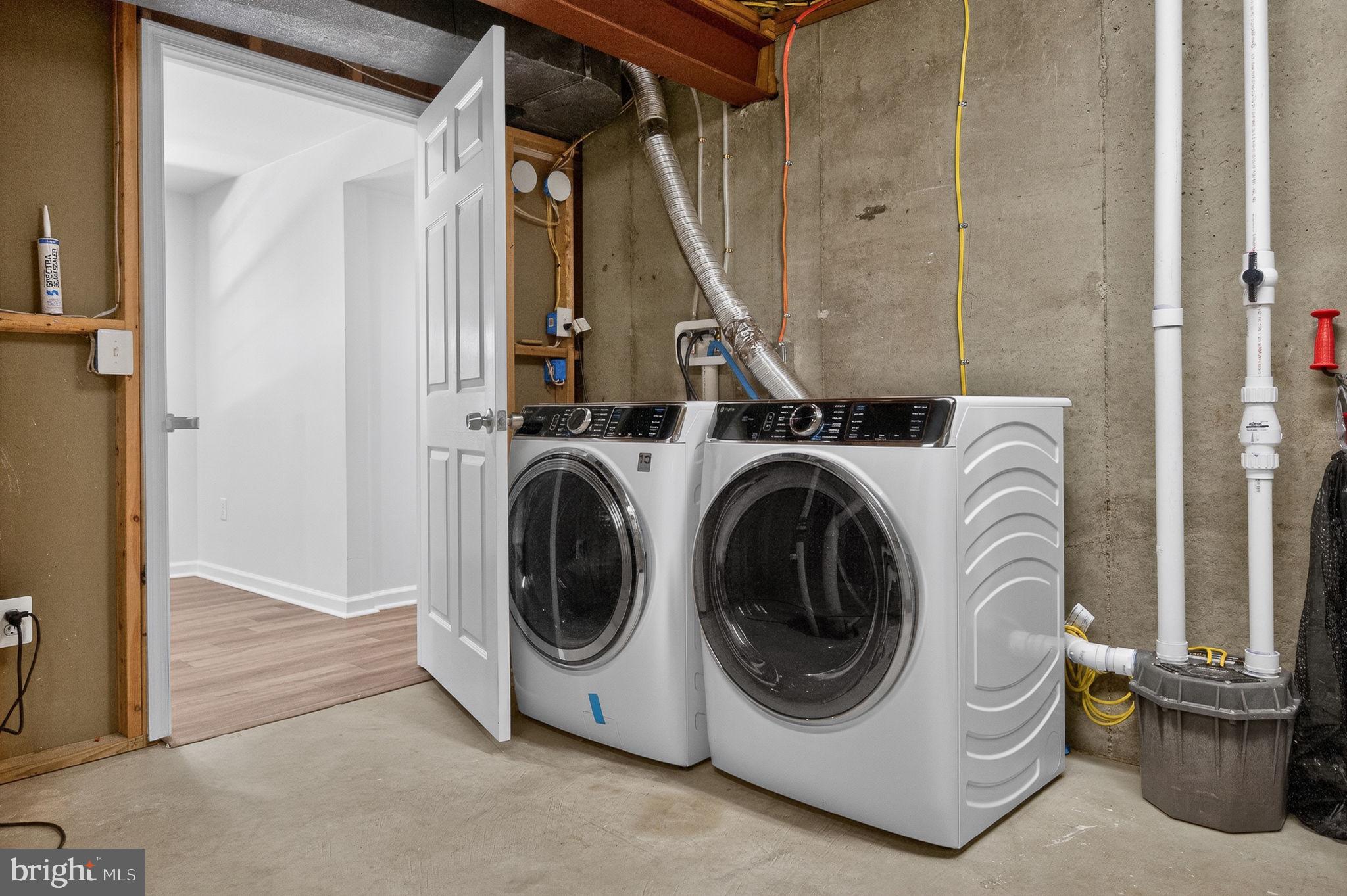 BELLE CHASE - Residential