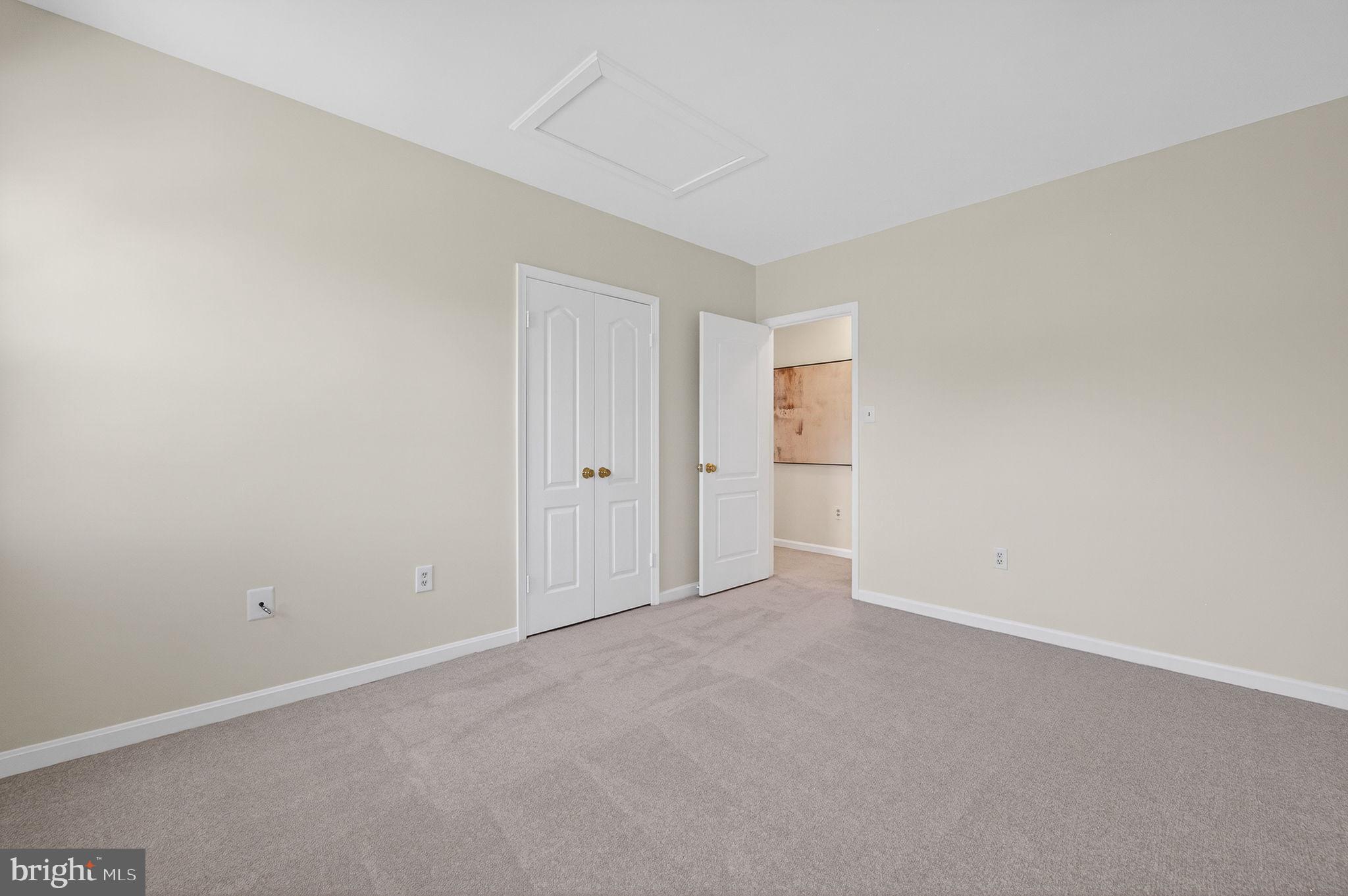 BELLE CHASE - Residential