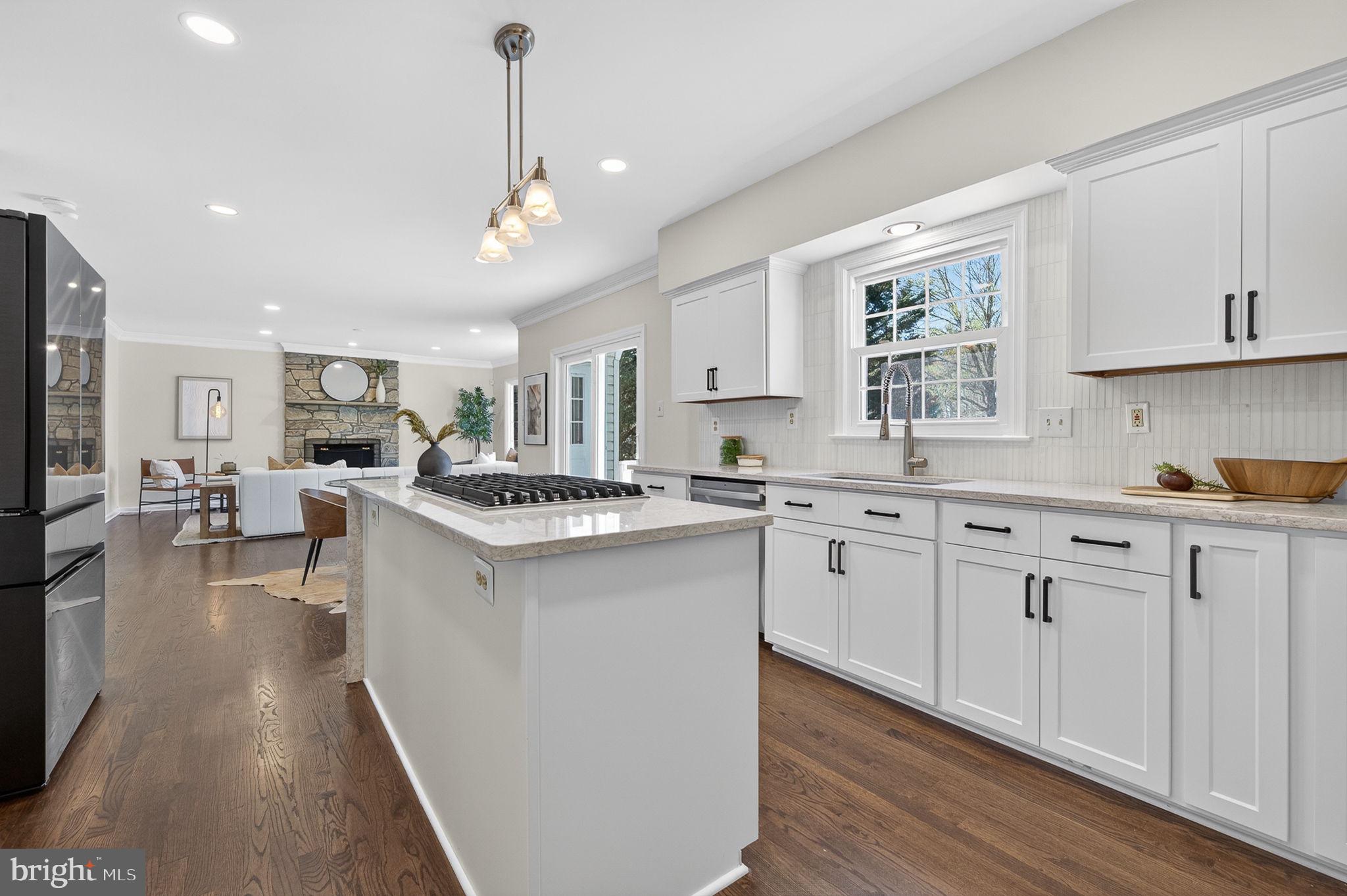 BELLE CHASE - Residential