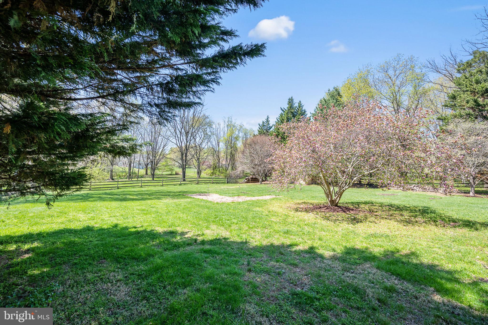 BELLE CHASE - Residential