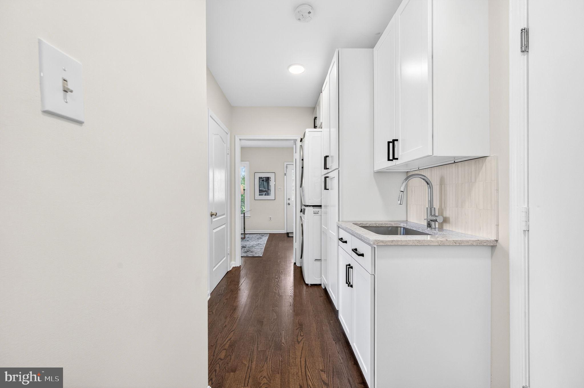 BELLE CHASE - Residential