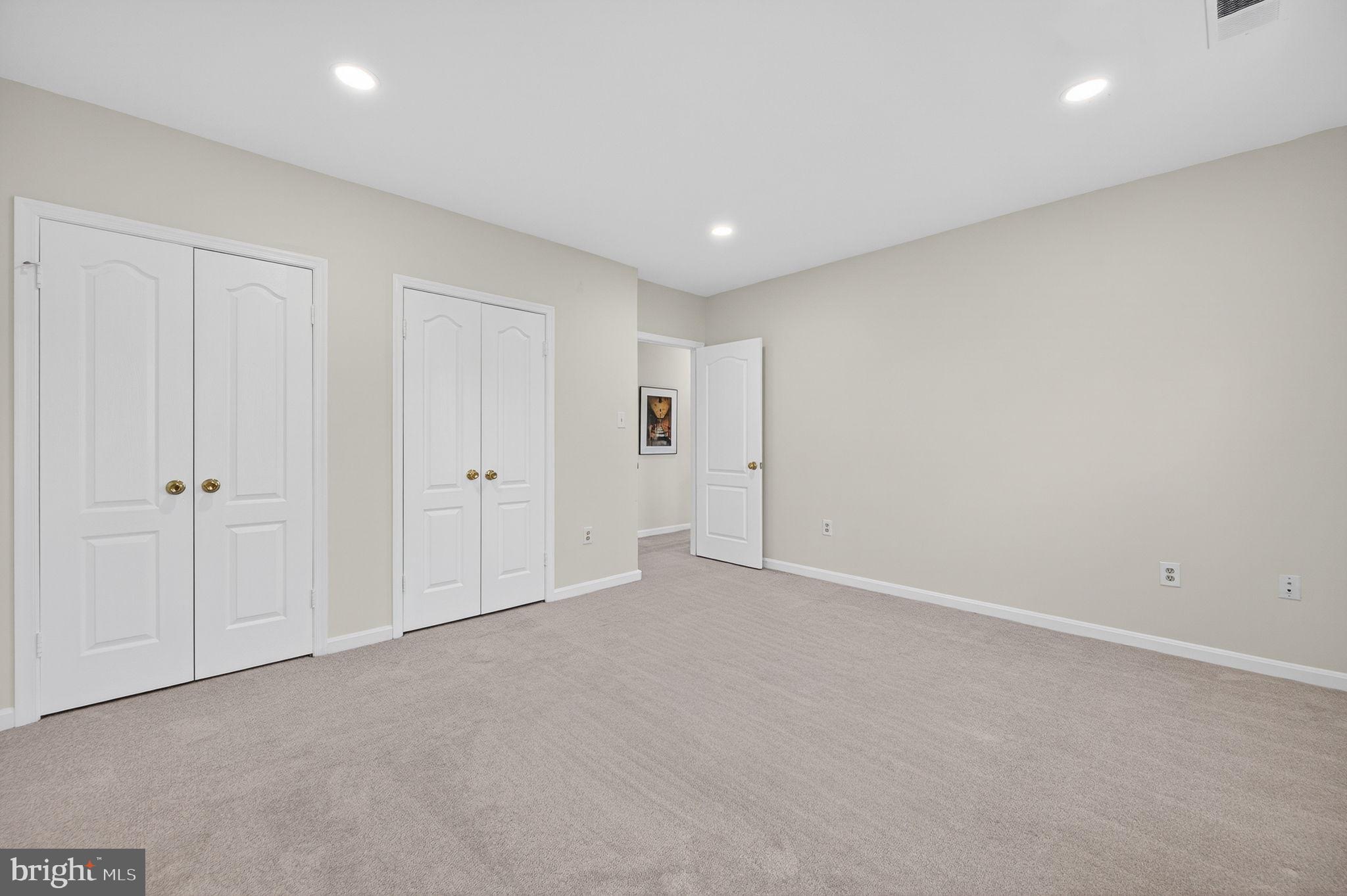 BELLE CHASE - Residential