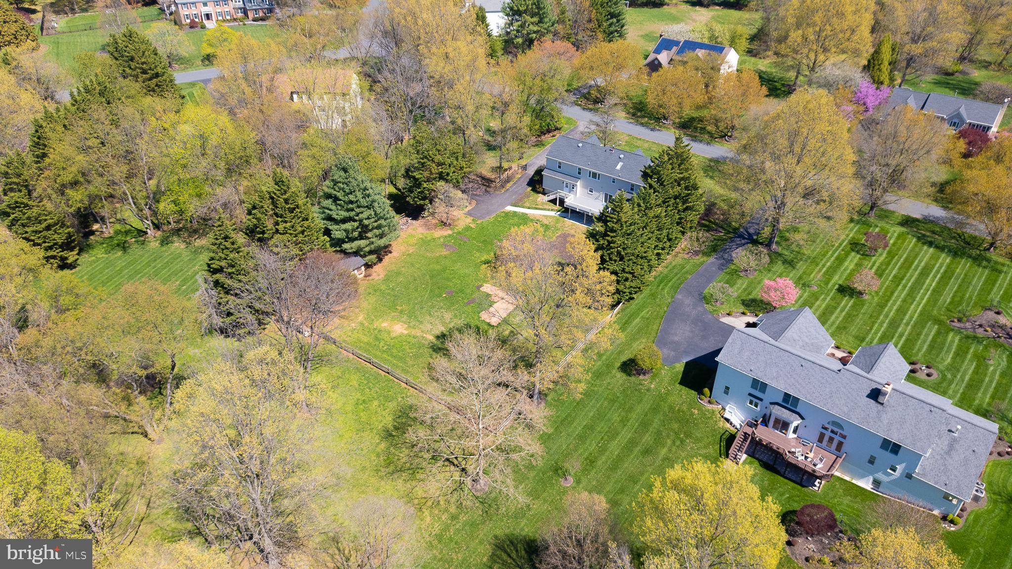 BELLE CHASE - Residential