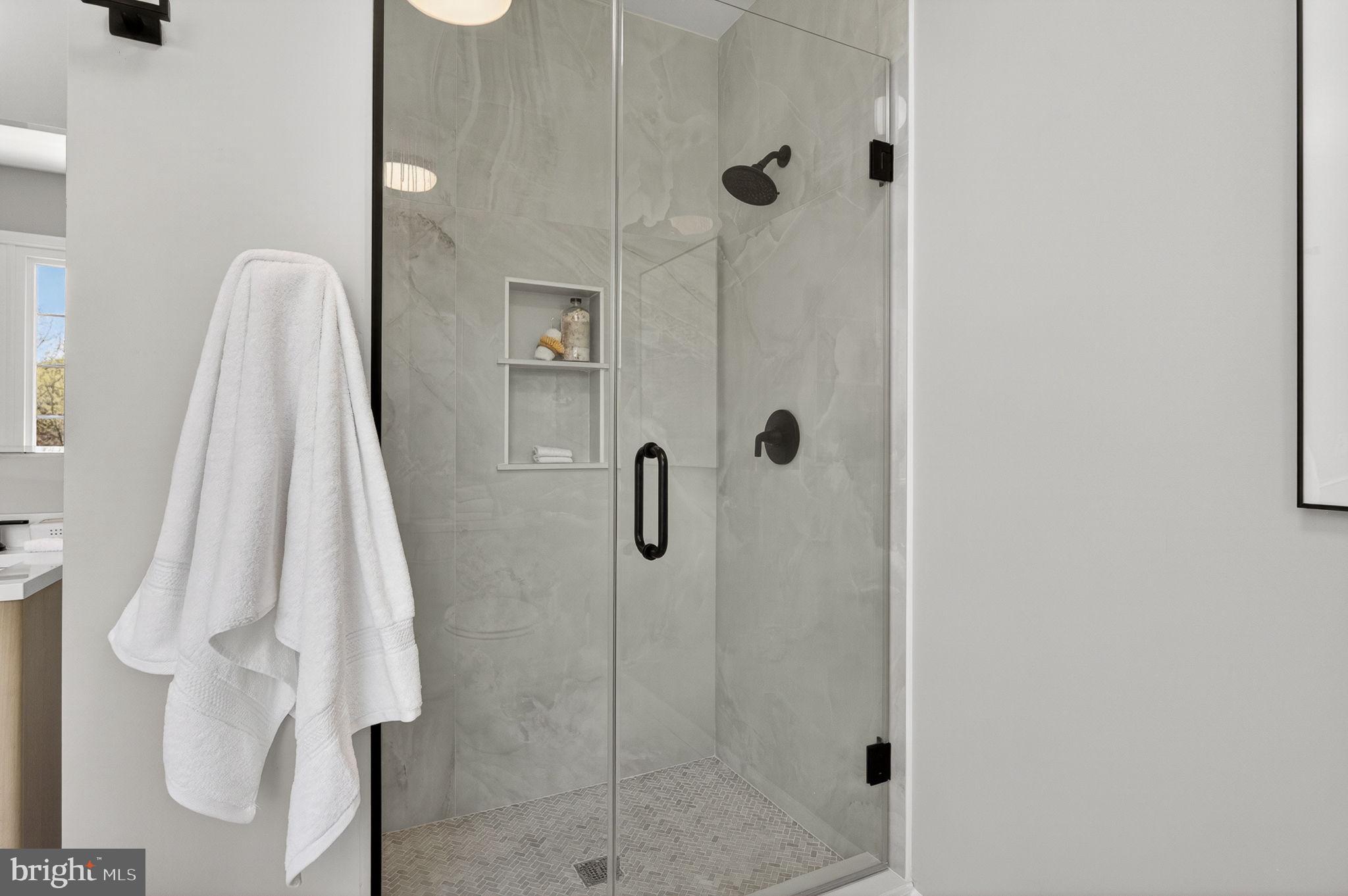 BELLE CHASE - Residential