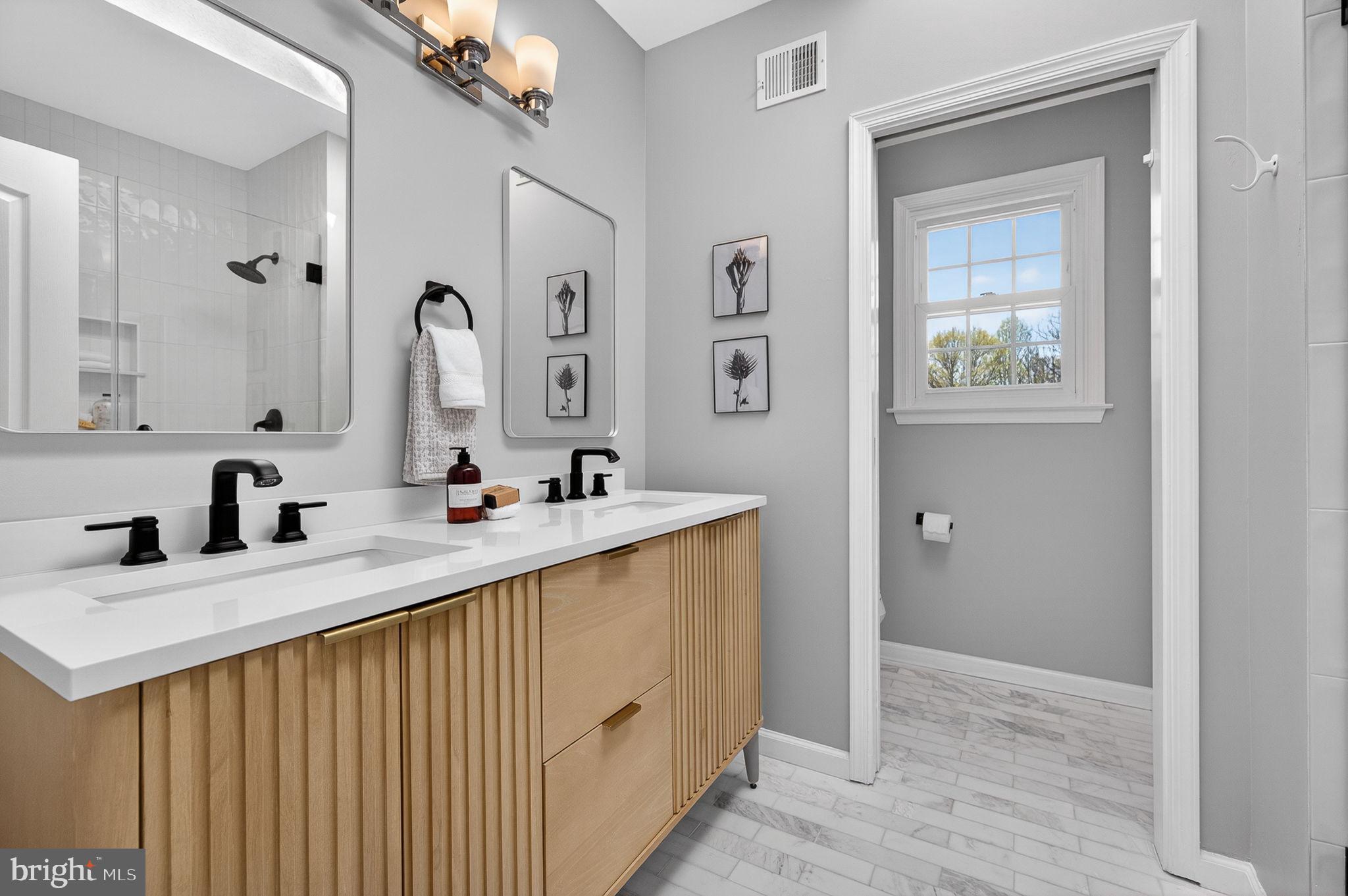 BELLE CHASE - Residential