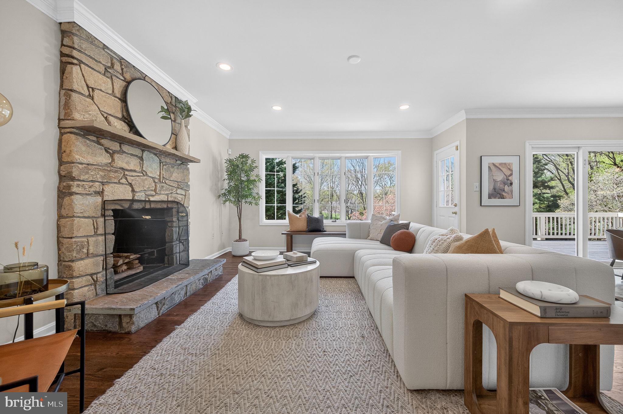 BELLE CHASE - Residential