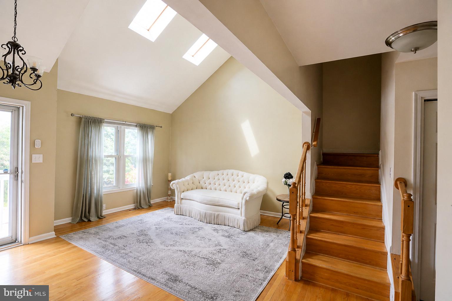 HASTINGS HUNT - Residential