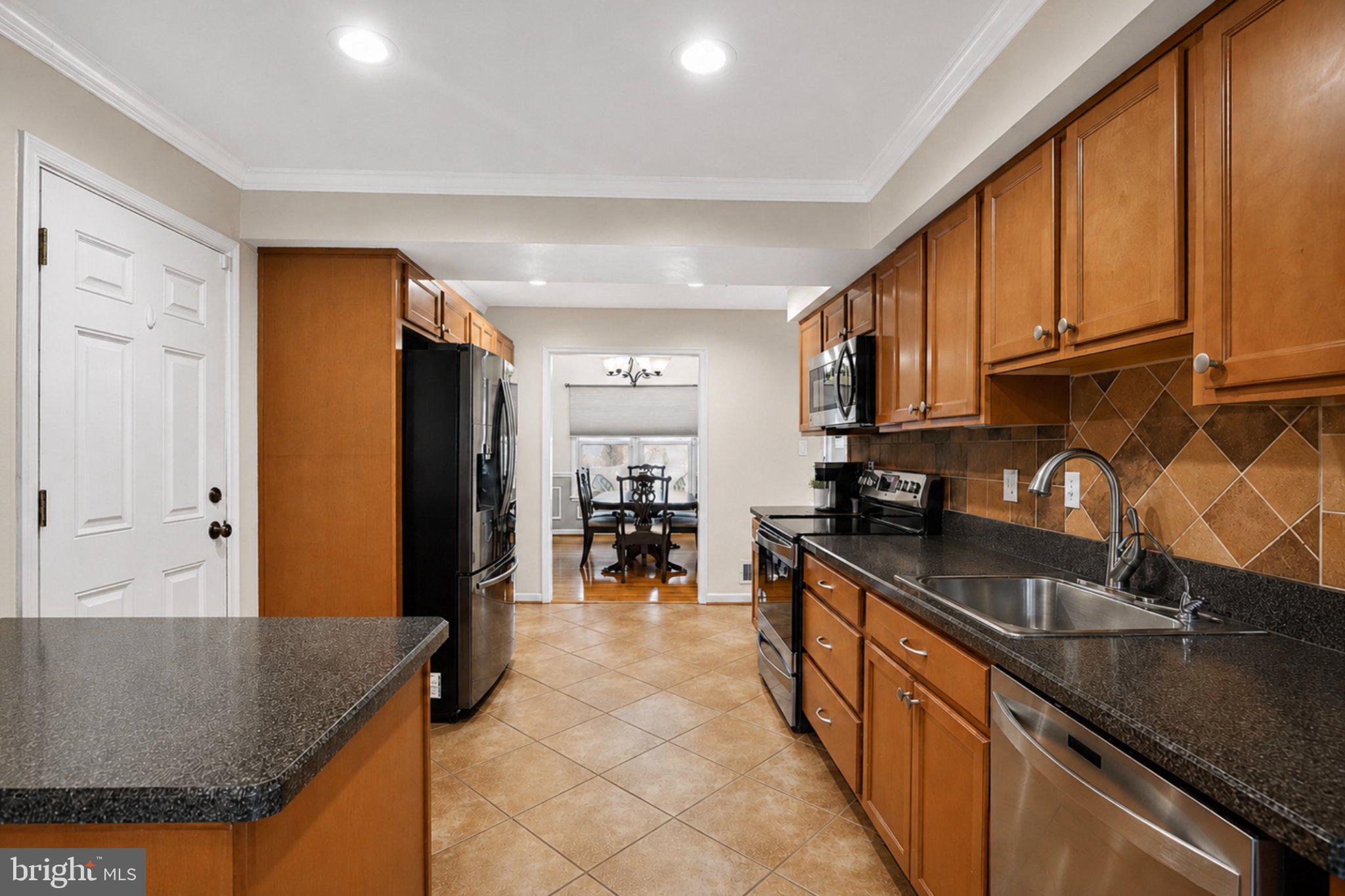 HASTINGS HUNT - Residential