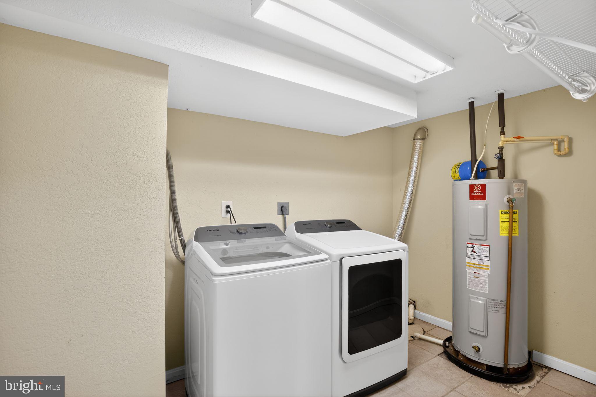 HASTINGS HUNT - Residential