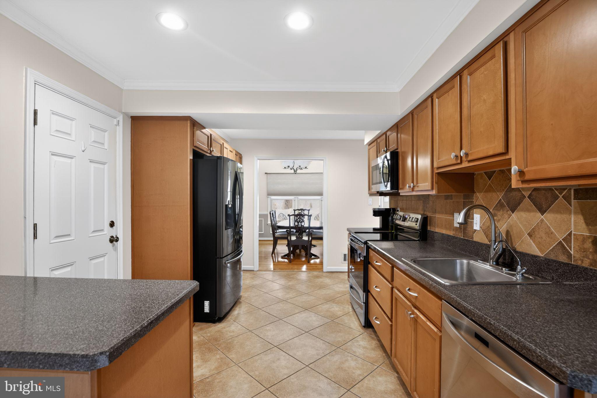 HASTINGS HUNT - Residential