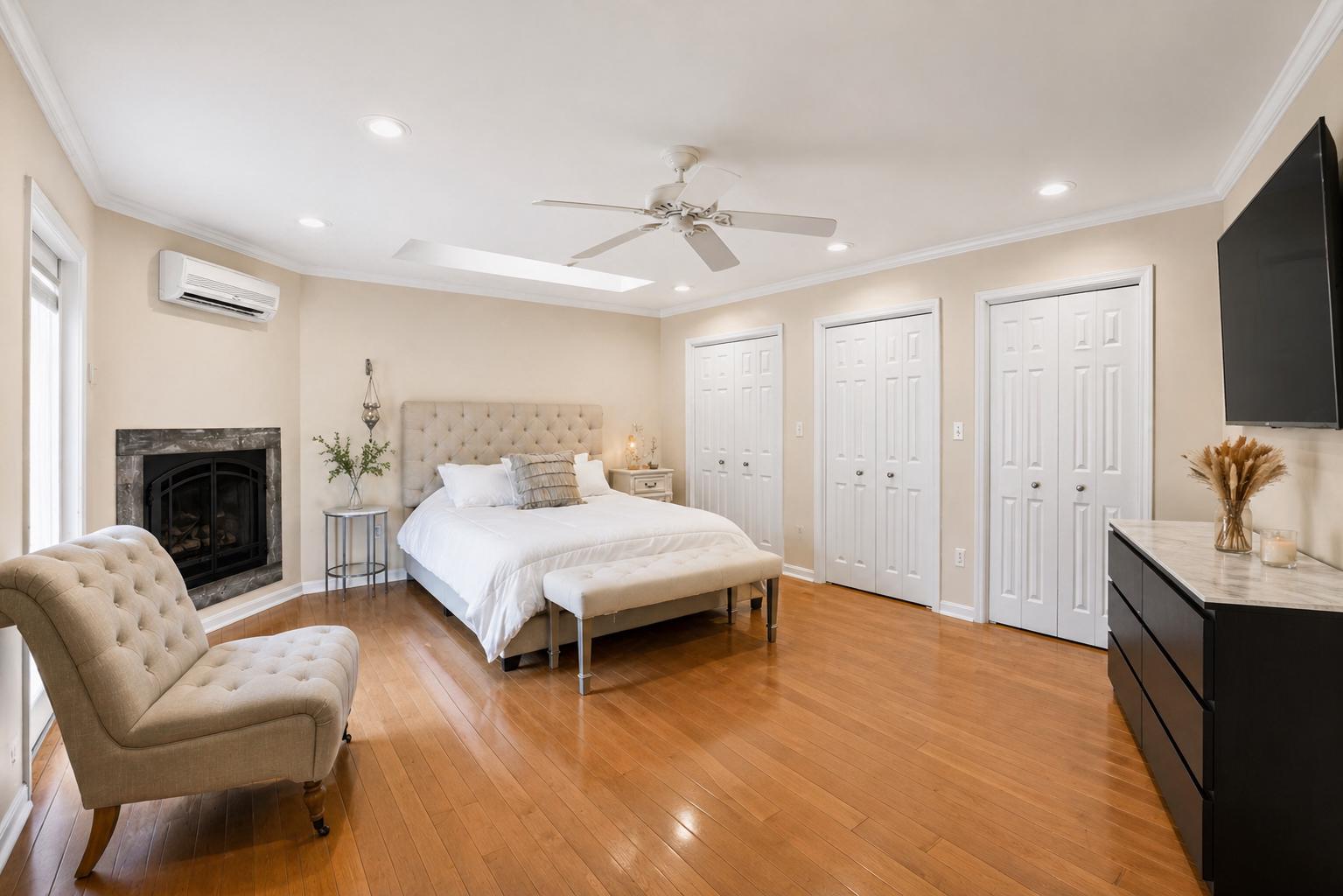 HASTINGS HUNT - Residential