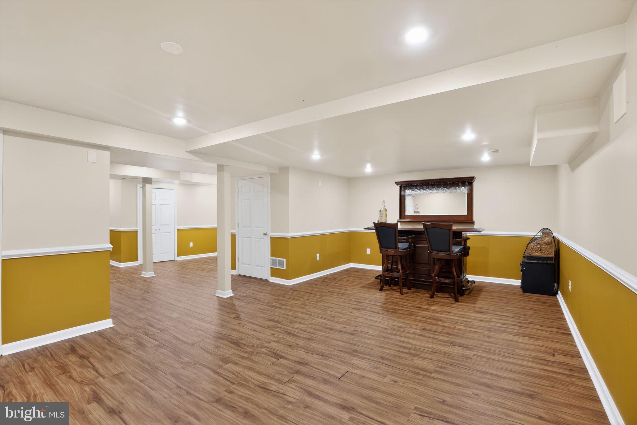 HASTINGS HUNT - Residential